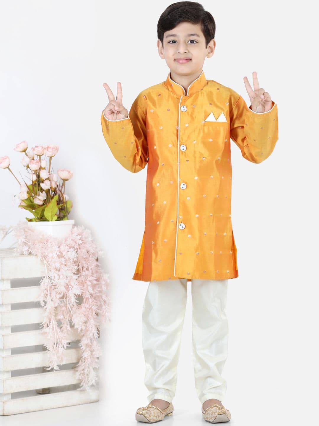 BownBee Boys Yellow Woven Design Sherwani - view 1