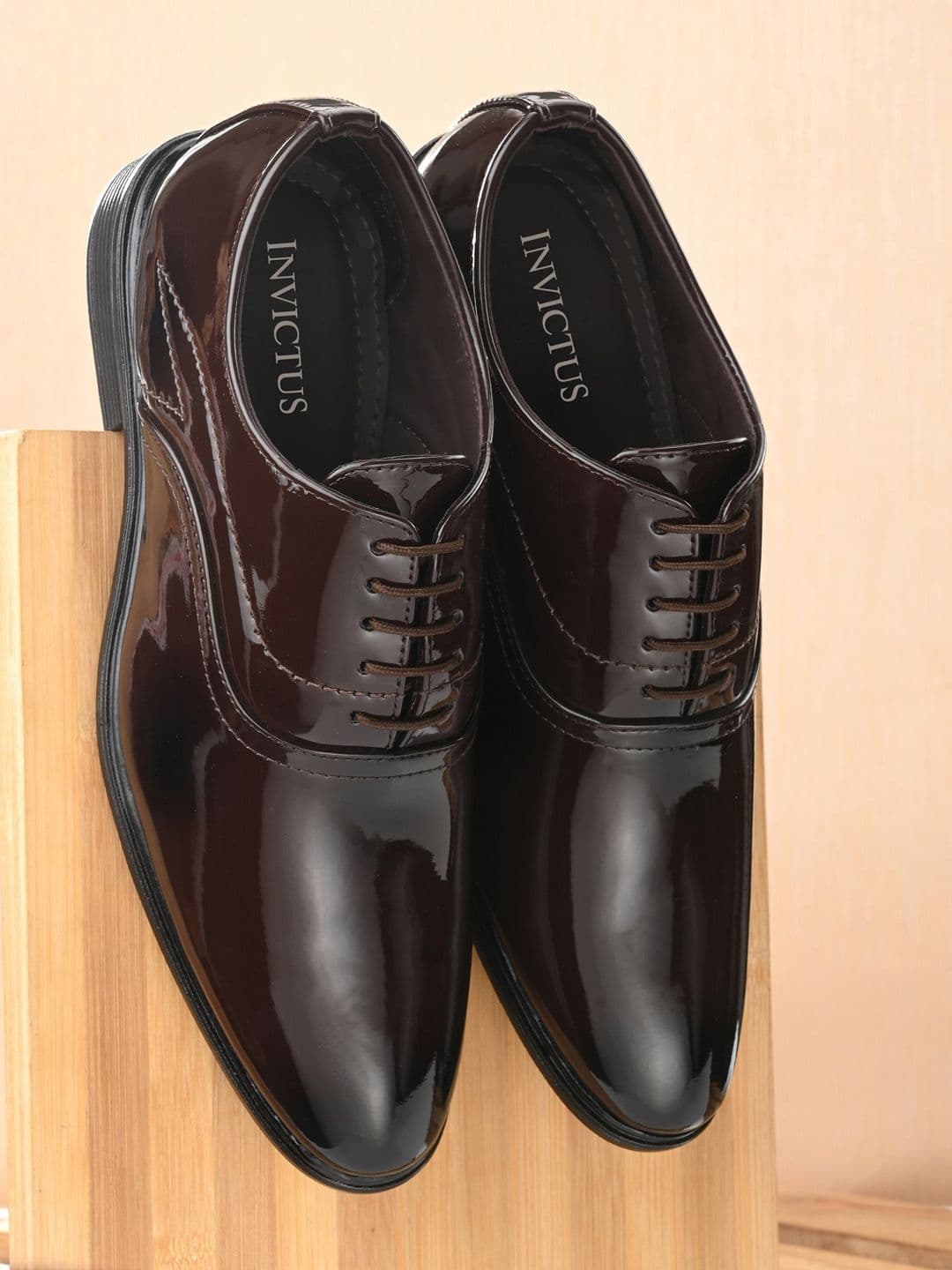 INVICTUS Men Brown Formal Oxfords - view 1
