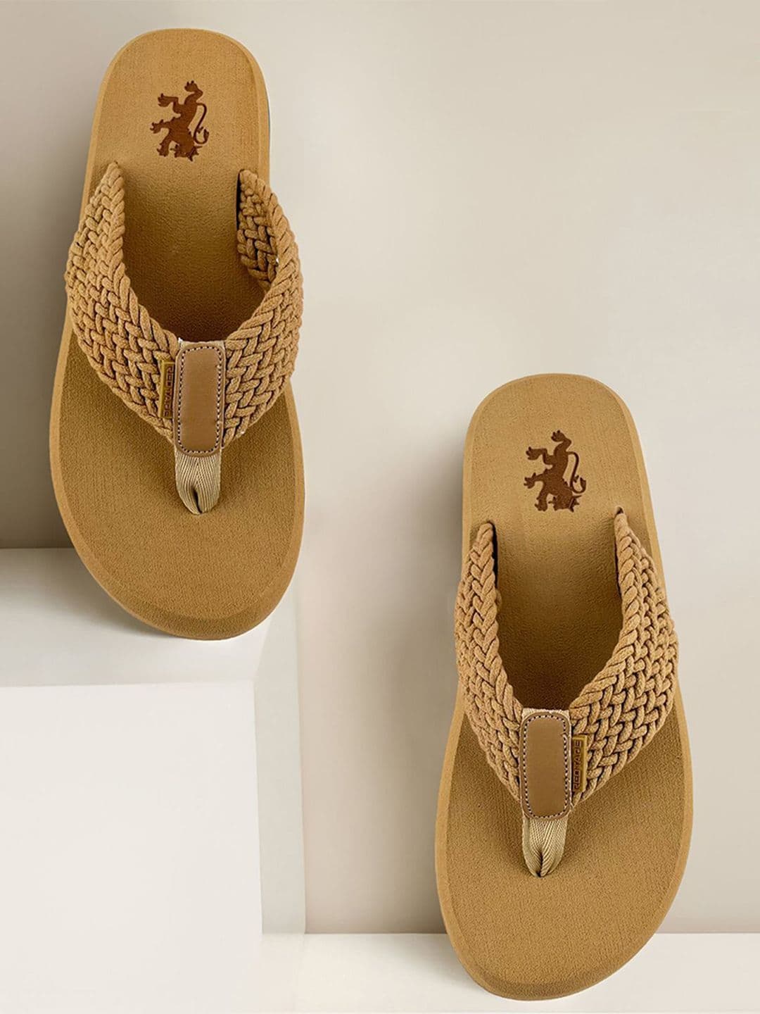 Red Tape Men Woven Design Thong Flip-Flops - view 1