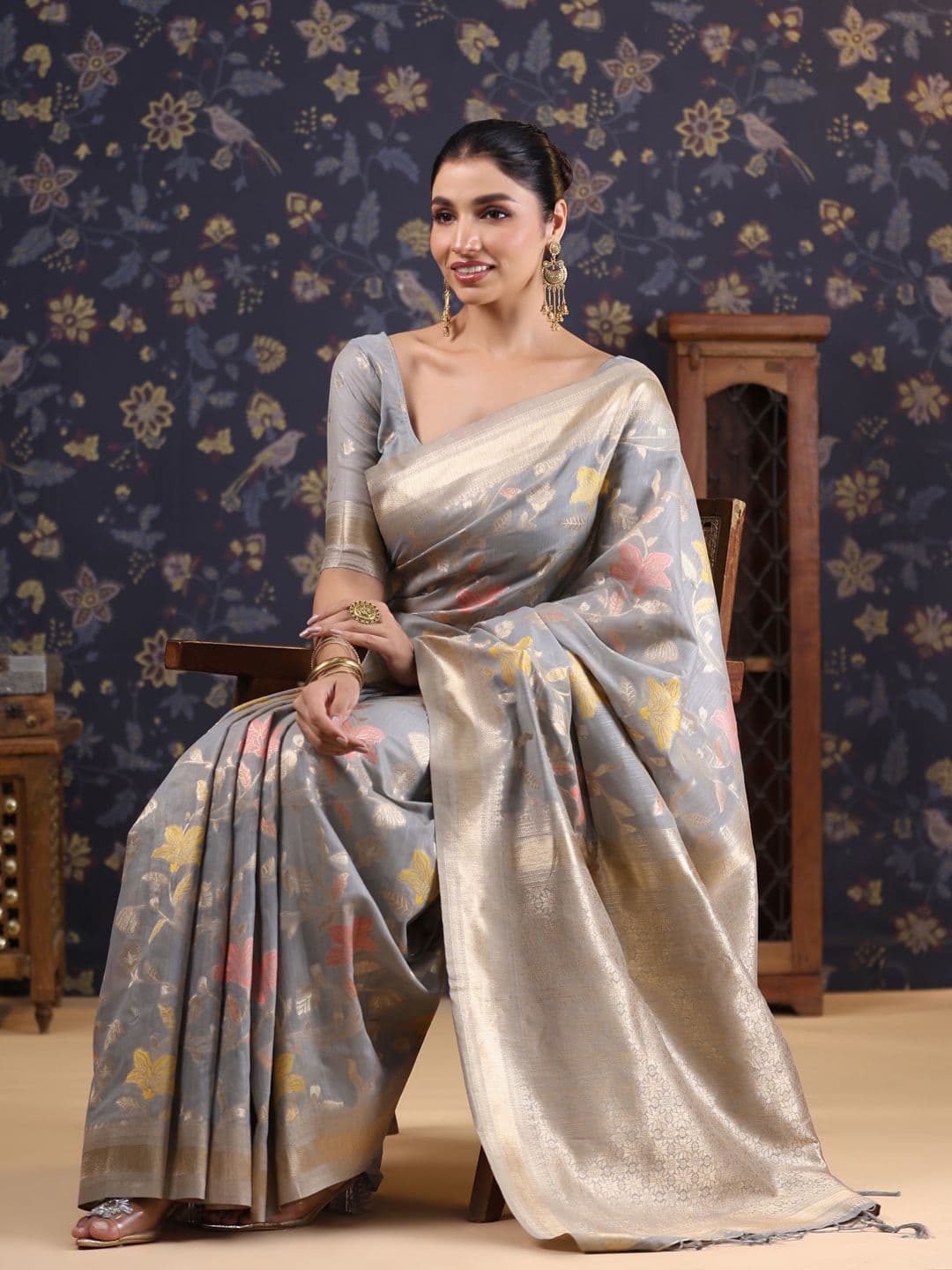 House of Pataudi Woven Design Linen Banarasi Saree - view 1