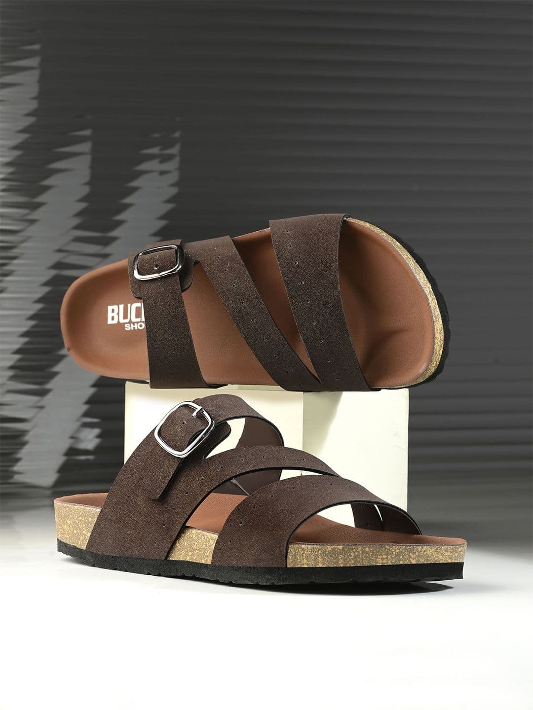 BUCIK Men Buckle Design Comfort Sandals - view 1