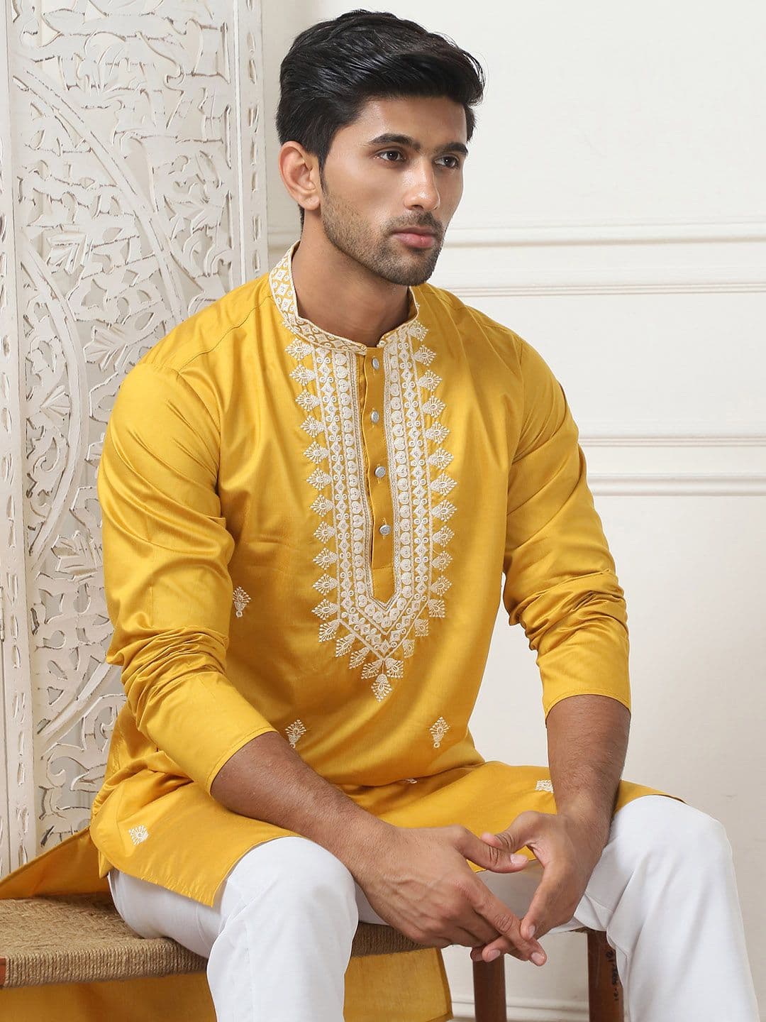 Jompers Floral Embroidered Sequinned Mandarin Collar Cotton Silk Straight Kurta - view 1