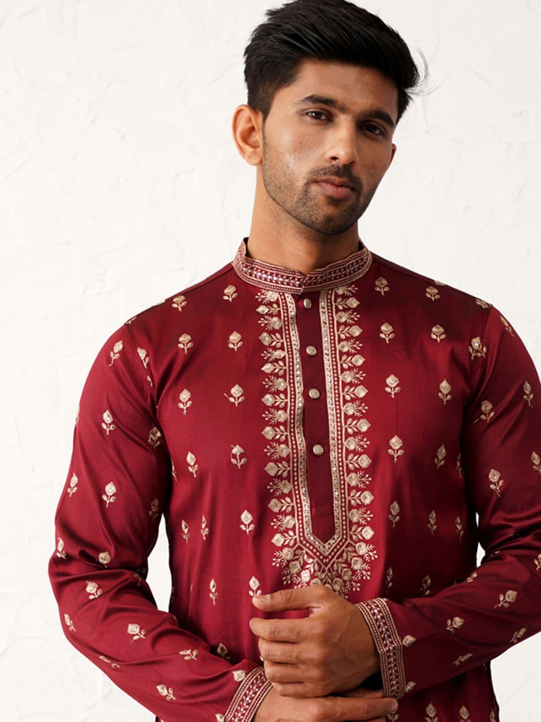 Jompers Floral Embroidered Mandarin Collar Chikankari Cotton & Silk Straight Kurta - view 1