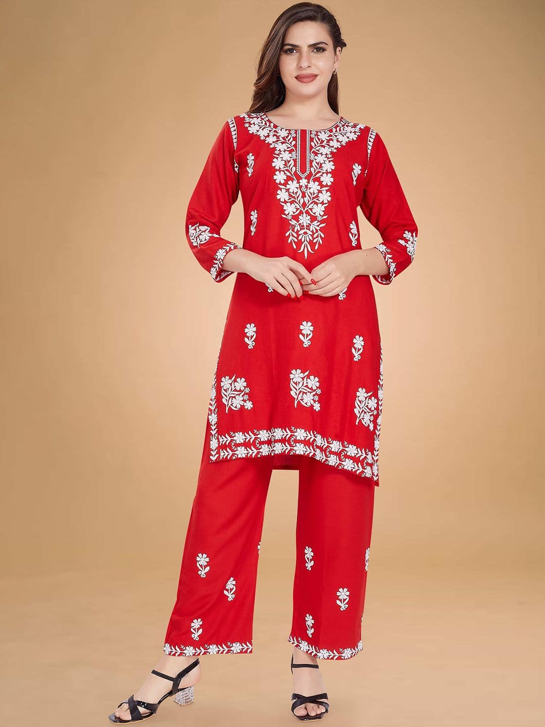 Rani Saahiba Floral Embroidered Round Neck Chikankari Straight Kurta with Trousers - view 1
