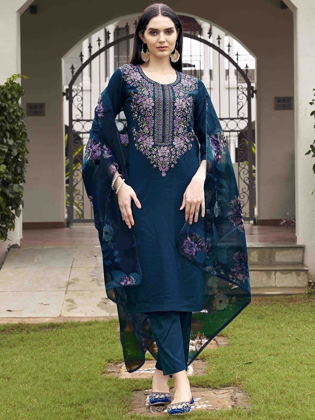 Tikhi Imli Floral Embroidered V-Neck Straight Kurta with Trousers & Dupatta - view 1