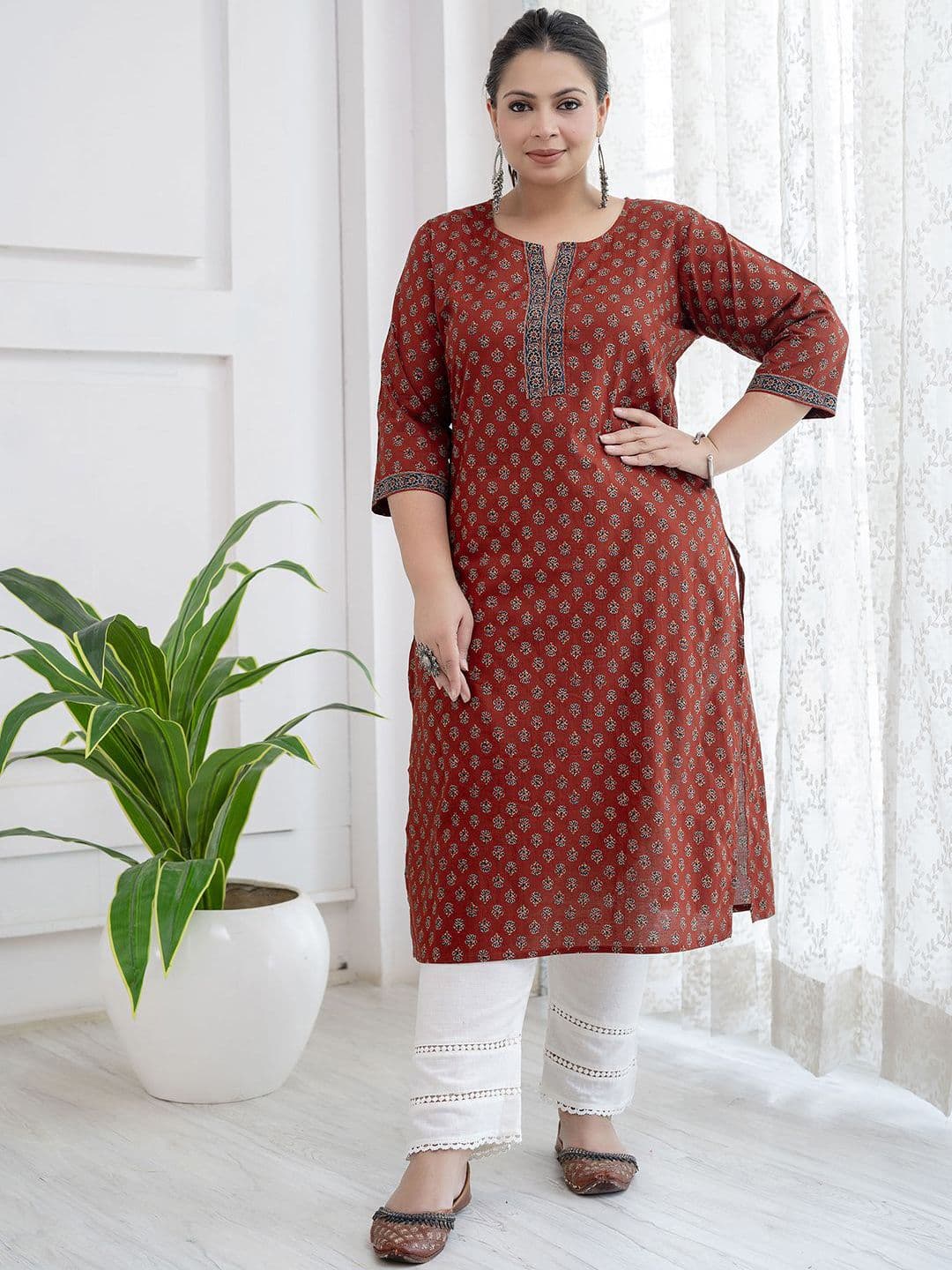 Nayo Ethnic Motifs Printed Cotton Straight Kurta - view 1