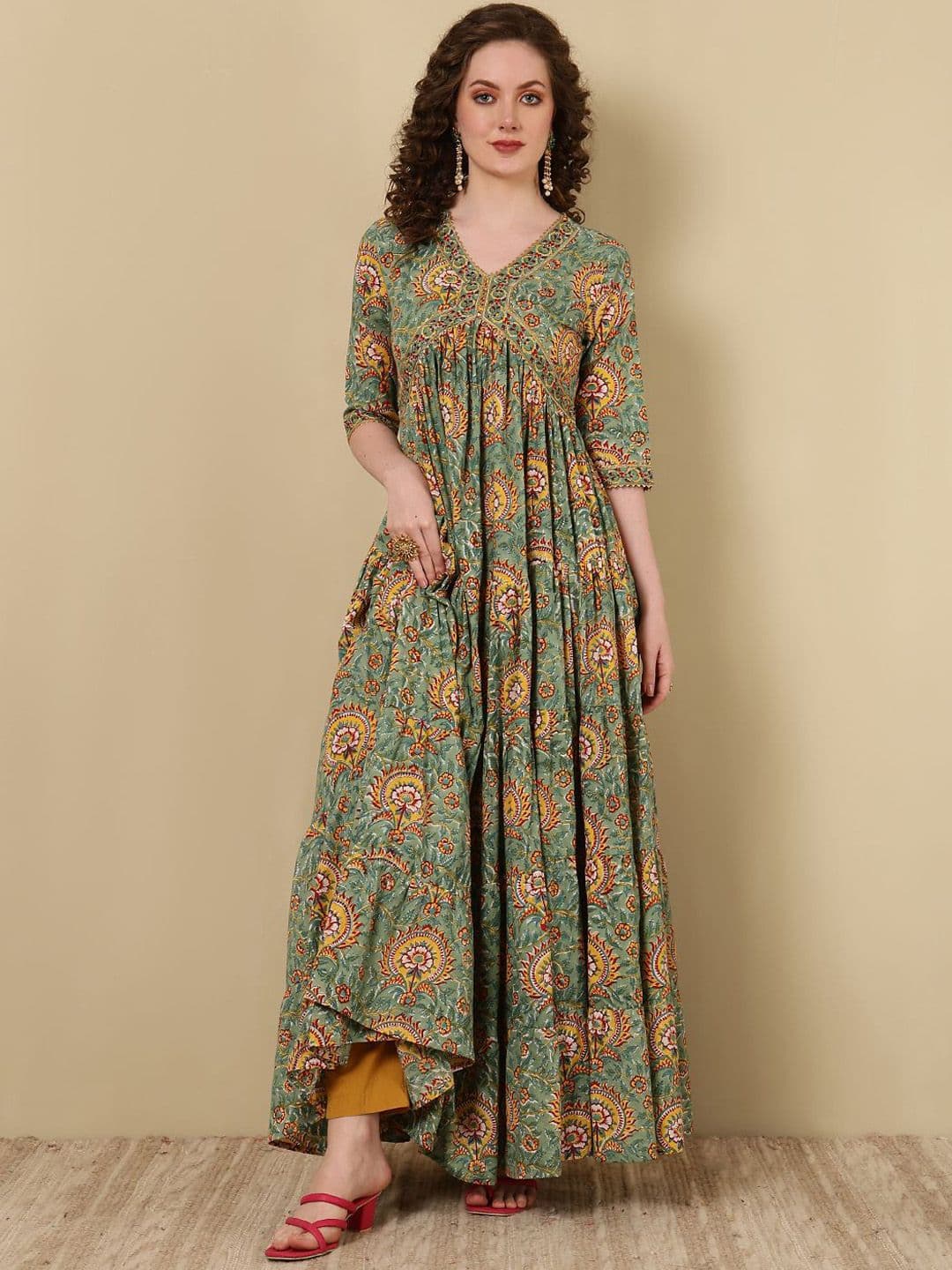 GLAM ROOTS Floral Printed V-Neck Anarkali Kurta - view 1