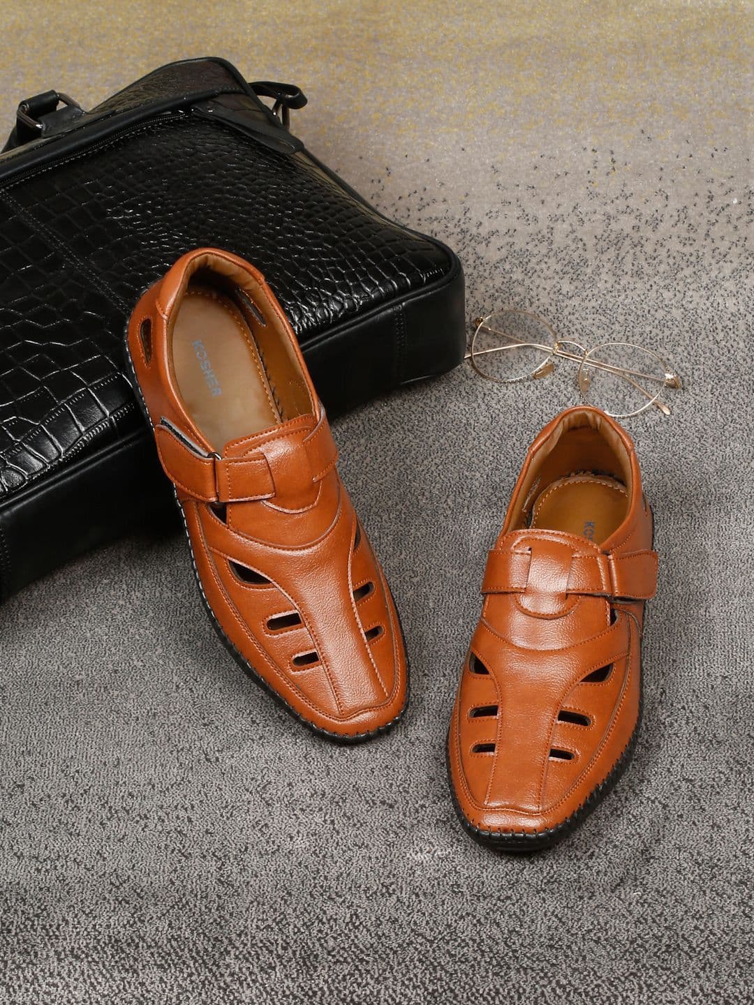Kosher Men Shoe-Style Sandals - view 1