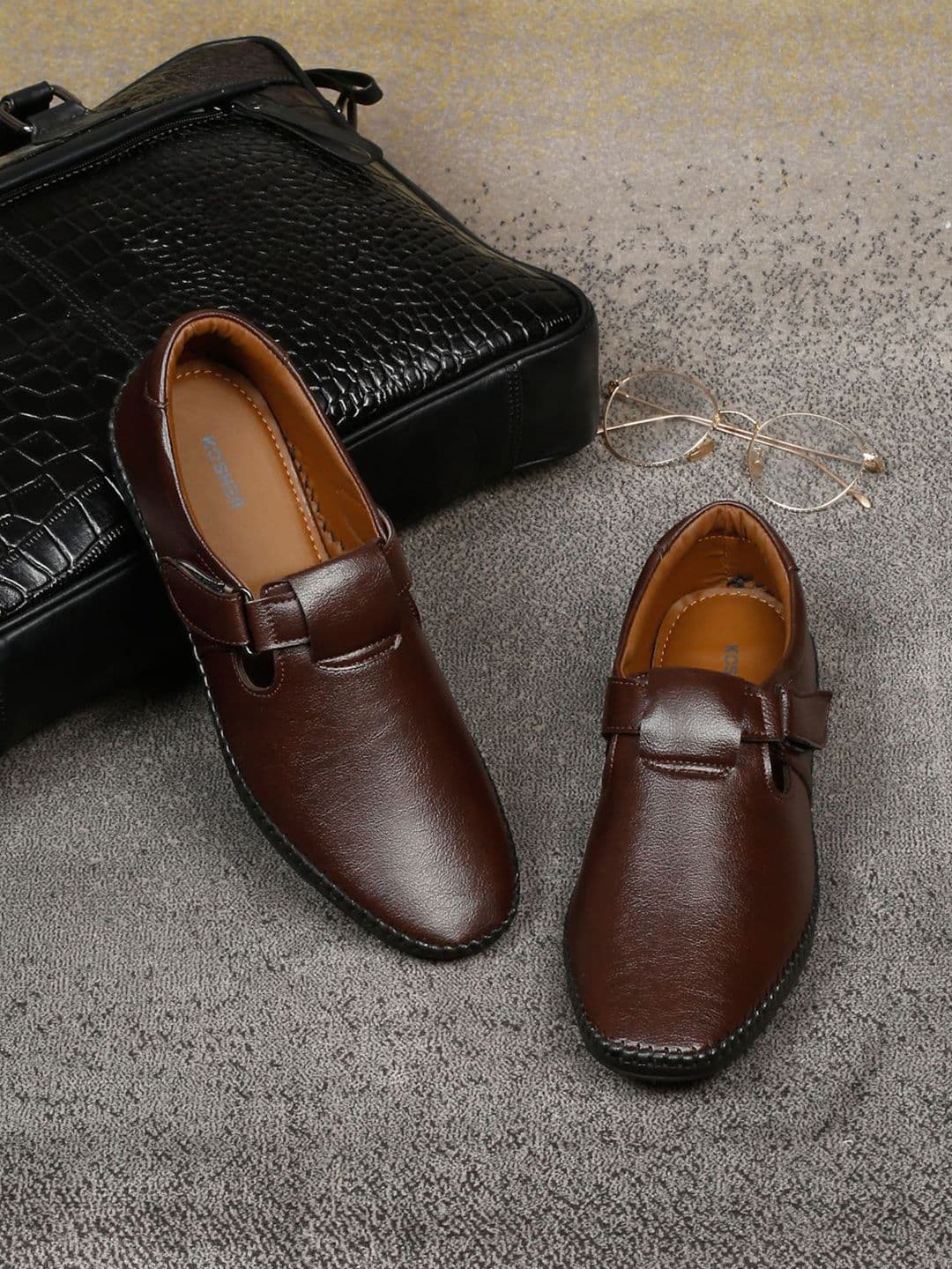 Kosher Men Shoe-Style Sandals - view 1