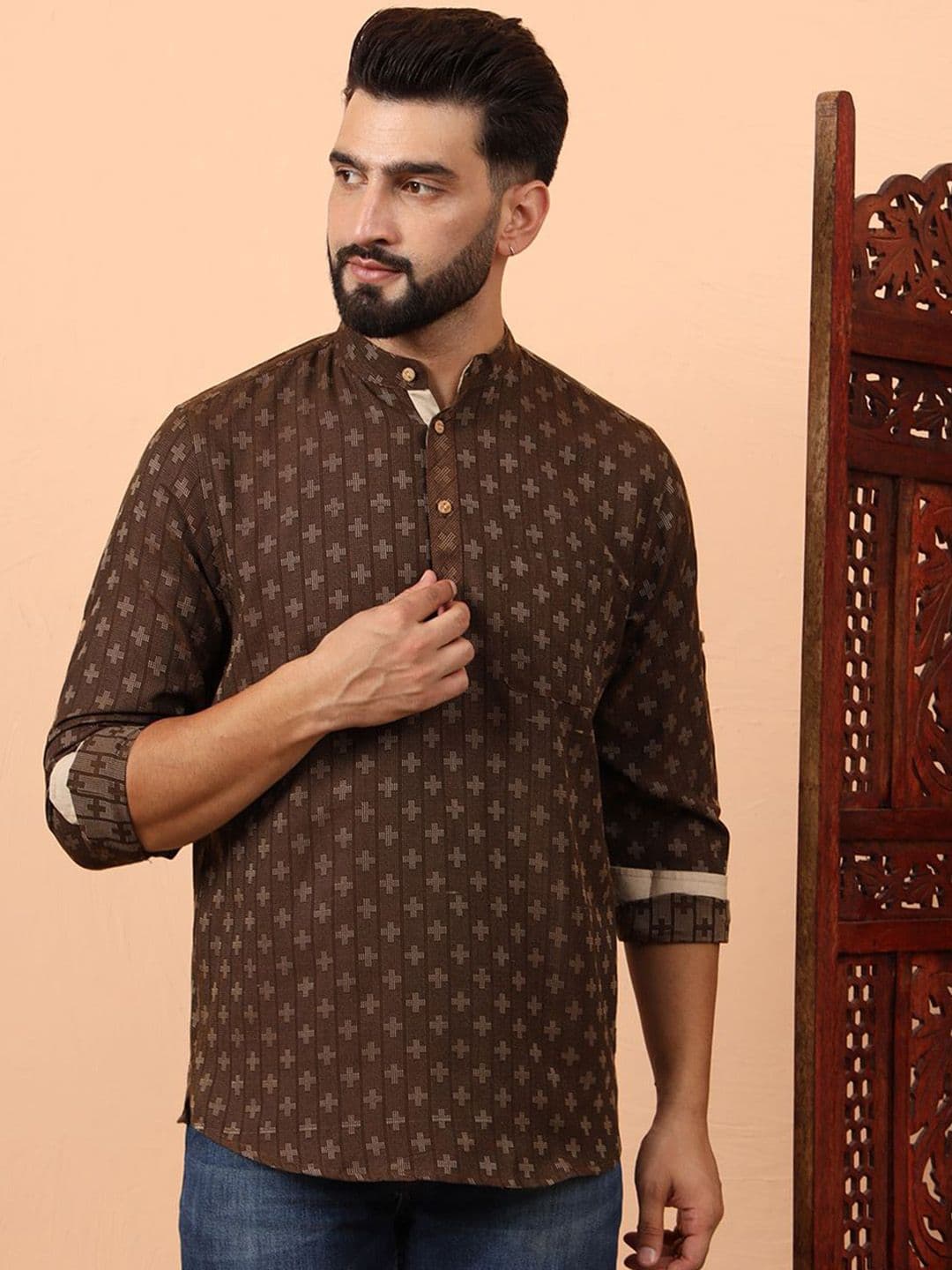 Latest Chikan Garments Geometric Woven Design Mandarin Collar Straight Short Kurta - view 1