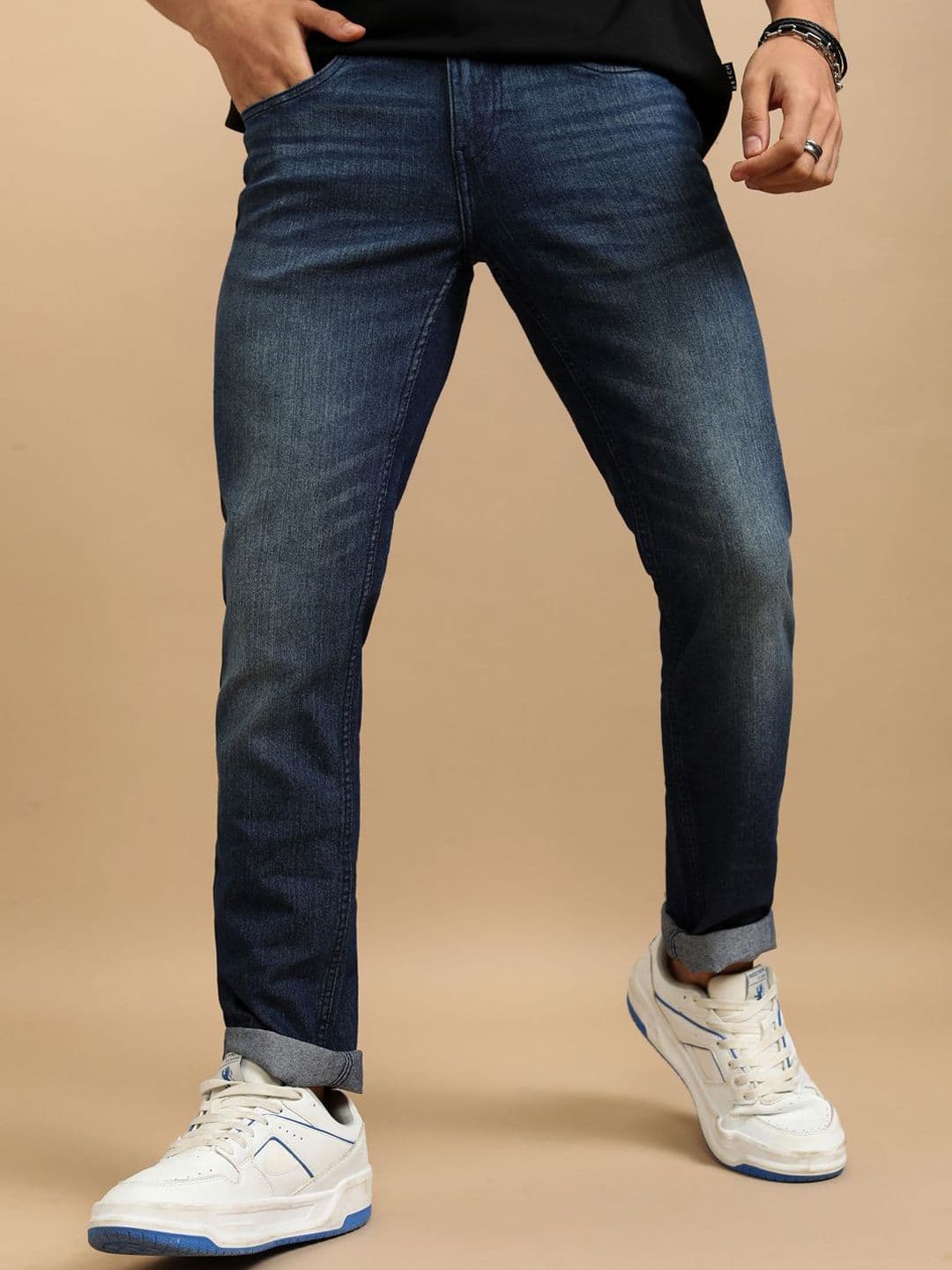 HIGHLANDER Men Slim Fit Light Fade Stretchable Jeans - view 1