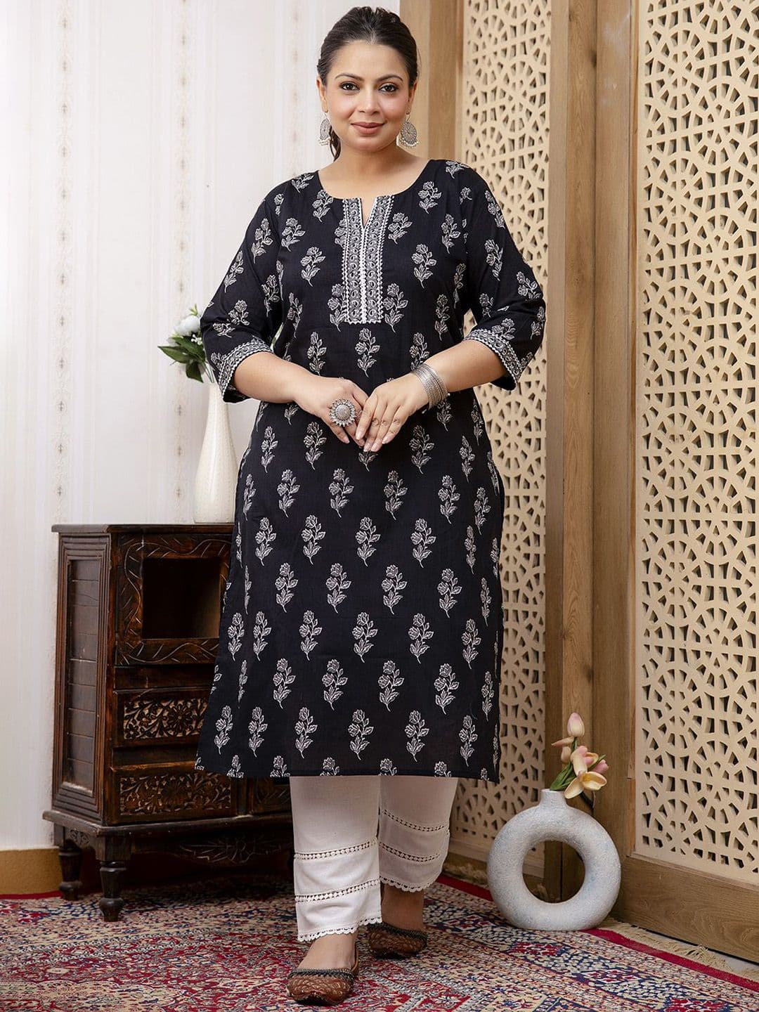 Nayo Plus Size Floral Printed Notch Neck Straight Kurta - view 1