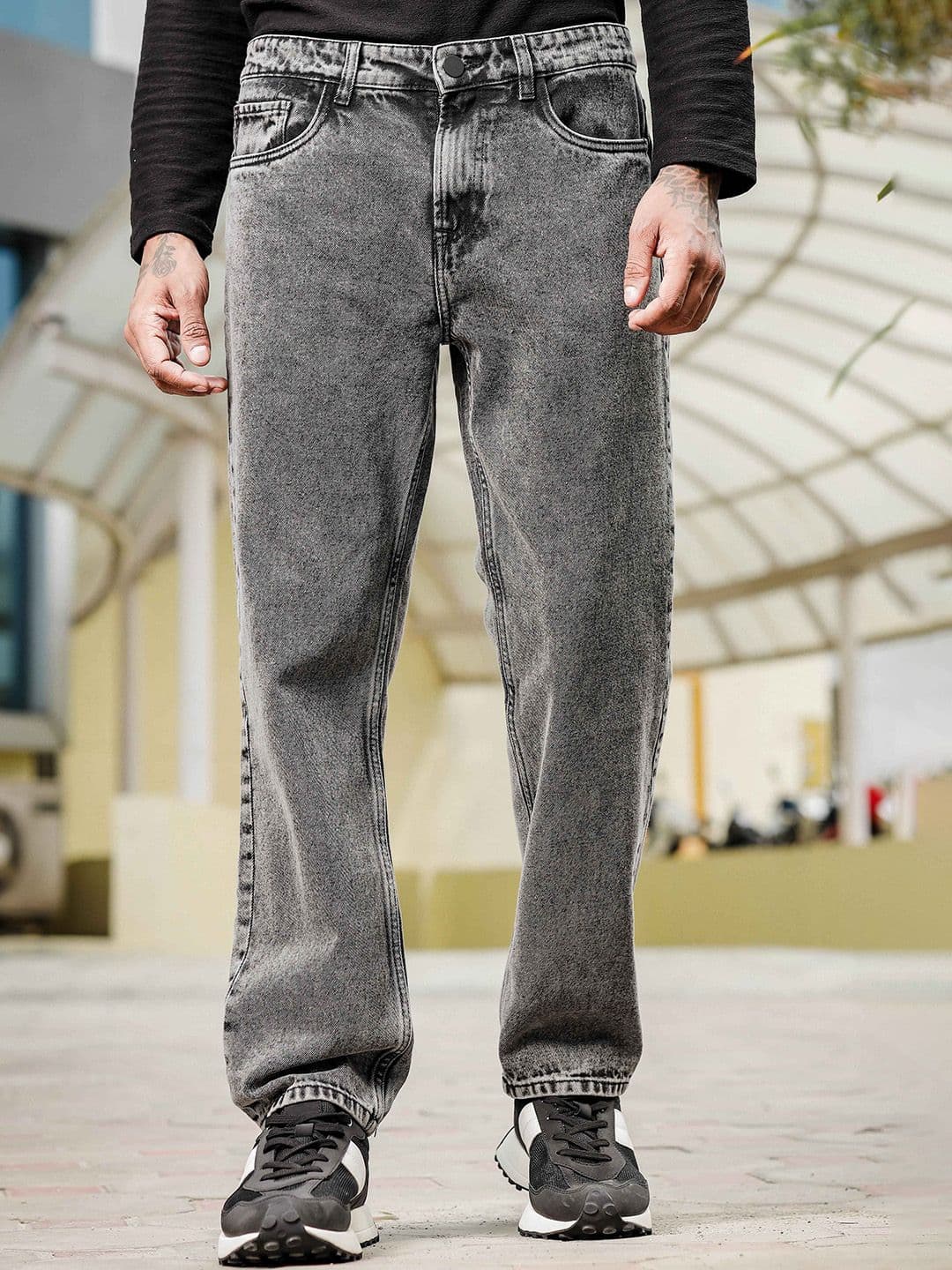 The Roadster Lifestyle Co Men Comfort Relaxed Fit Pure Cotton Heavy Faded Jeans - view 1