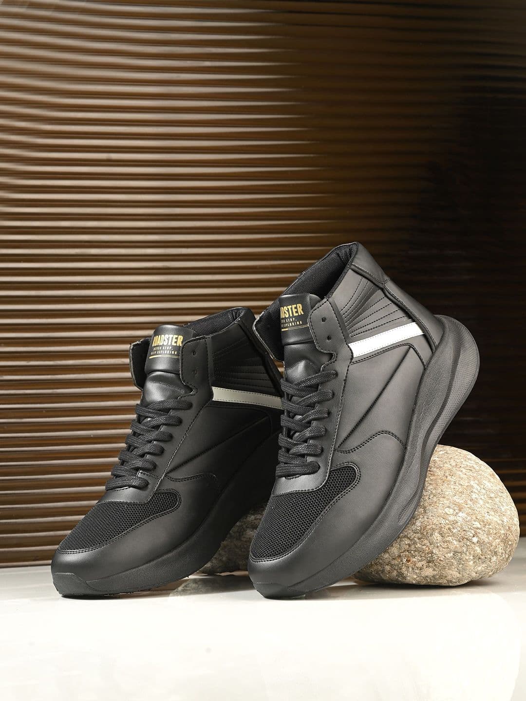 The Roadster Lifestyle Co Men Colourblocked Memory Foam Running Shoes - view 1