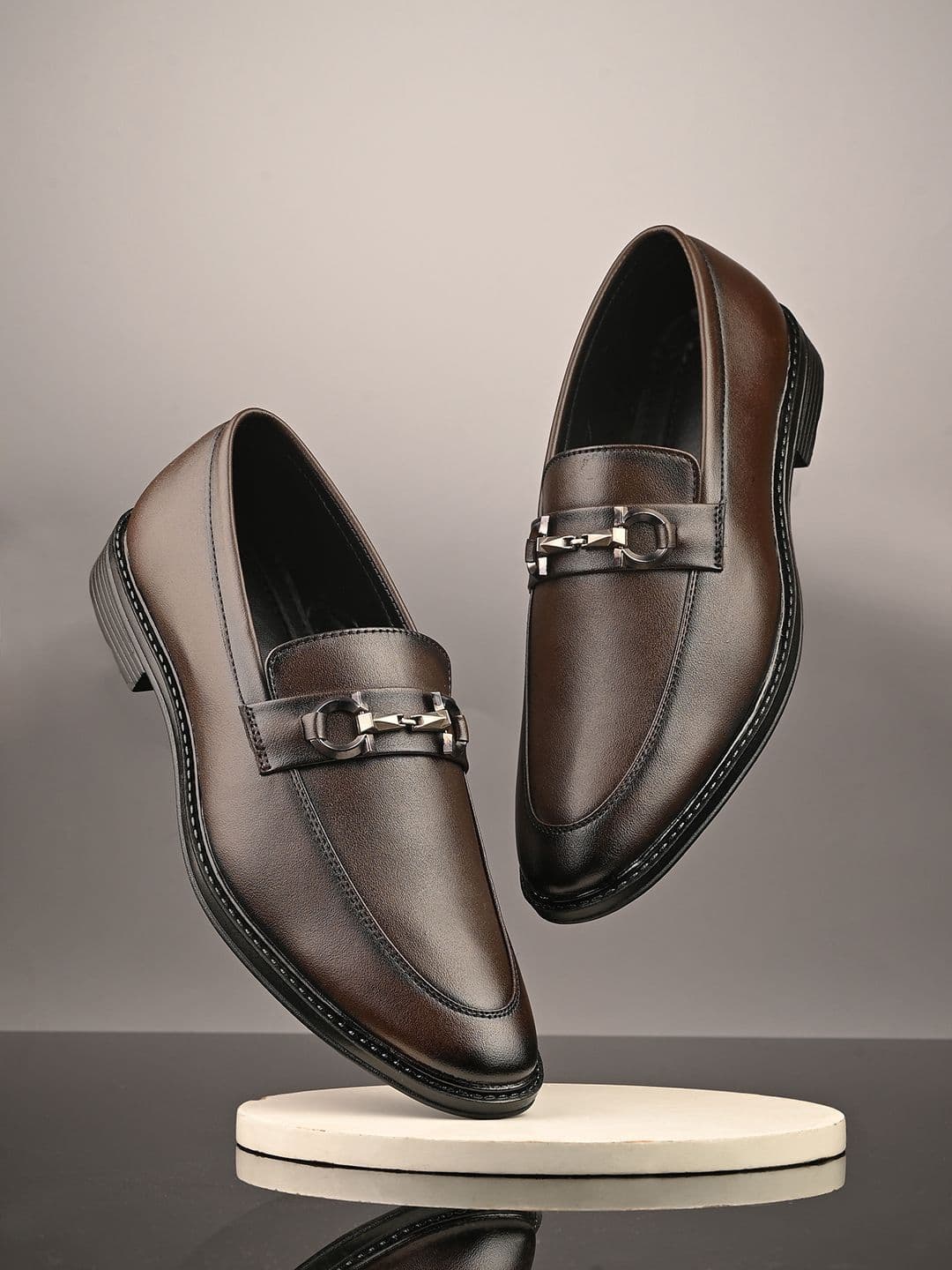 HERE&NOW Men Round Toe Formal Slip-On Shoes - view 1