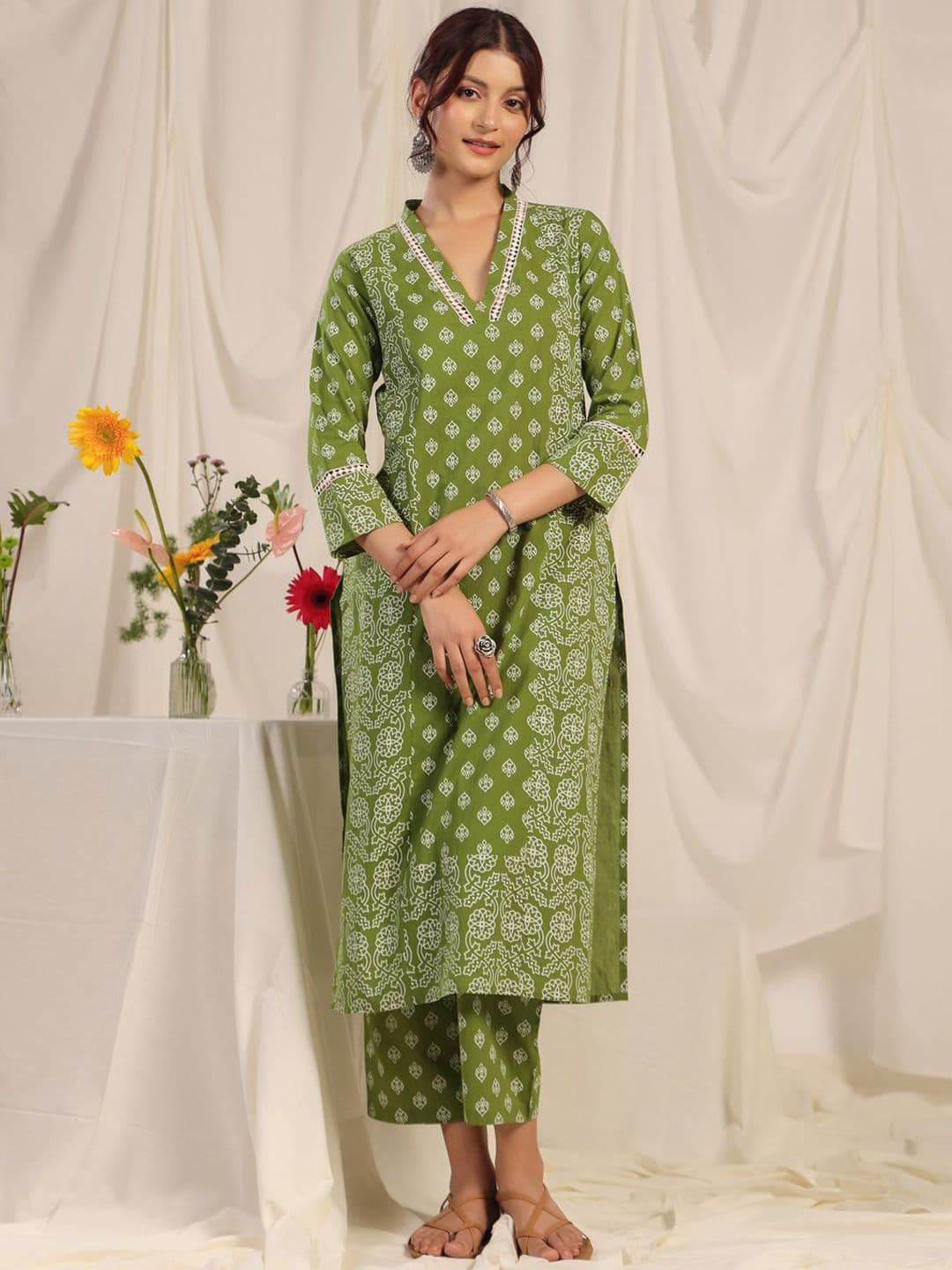 anayna Women Floral Printed Regular Pure Cotton Kurta with Trousers - view 1
