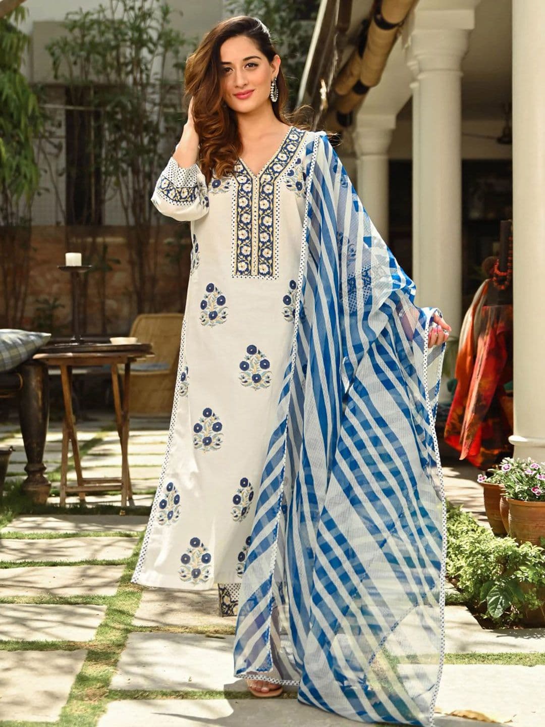 Royal Export Women Floral Printed Regular Kurta with Trousers & With Dupatta - view 1