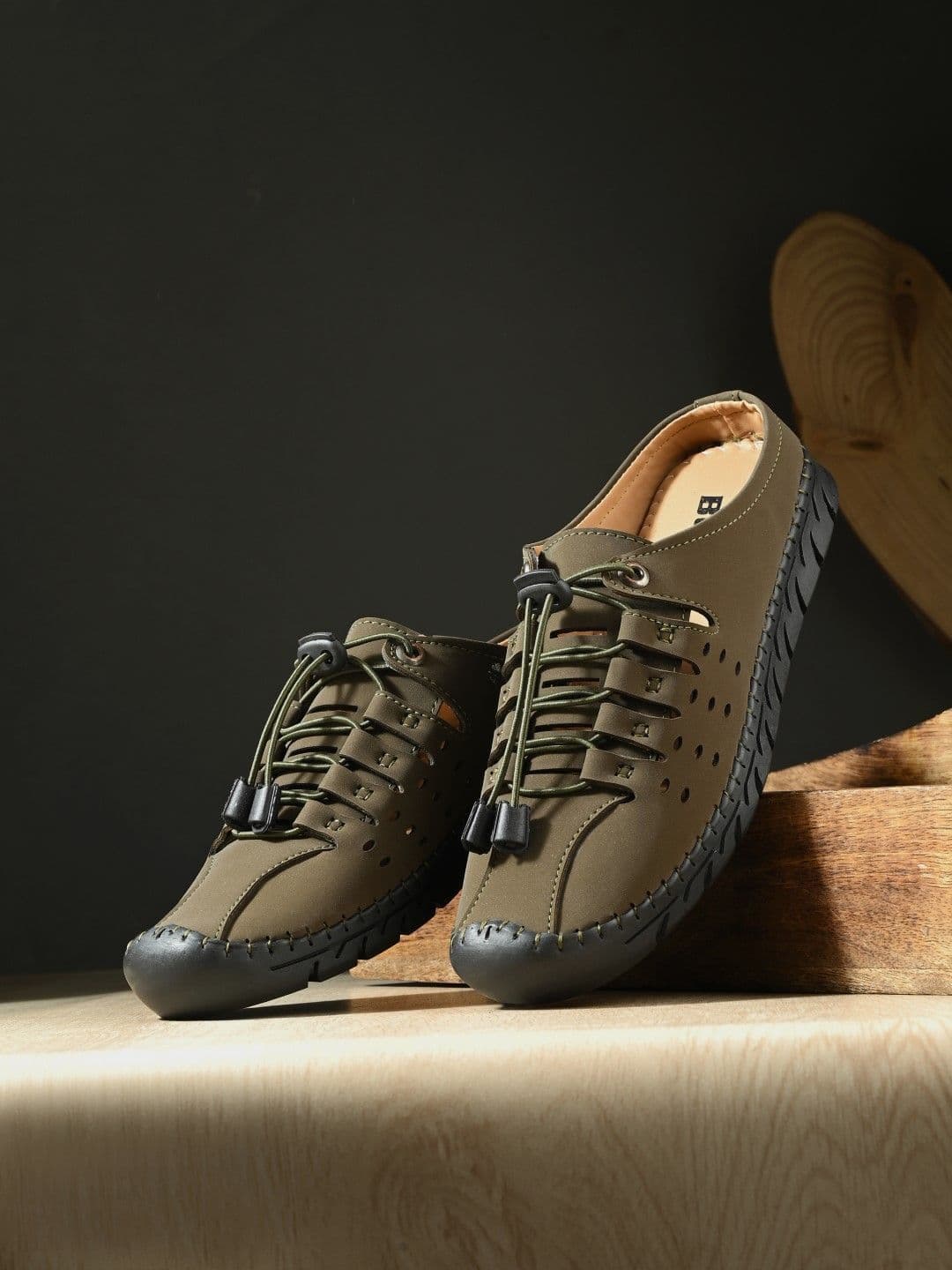 BUCIK Men Outdoor Shoe-Style Sandals - view 1