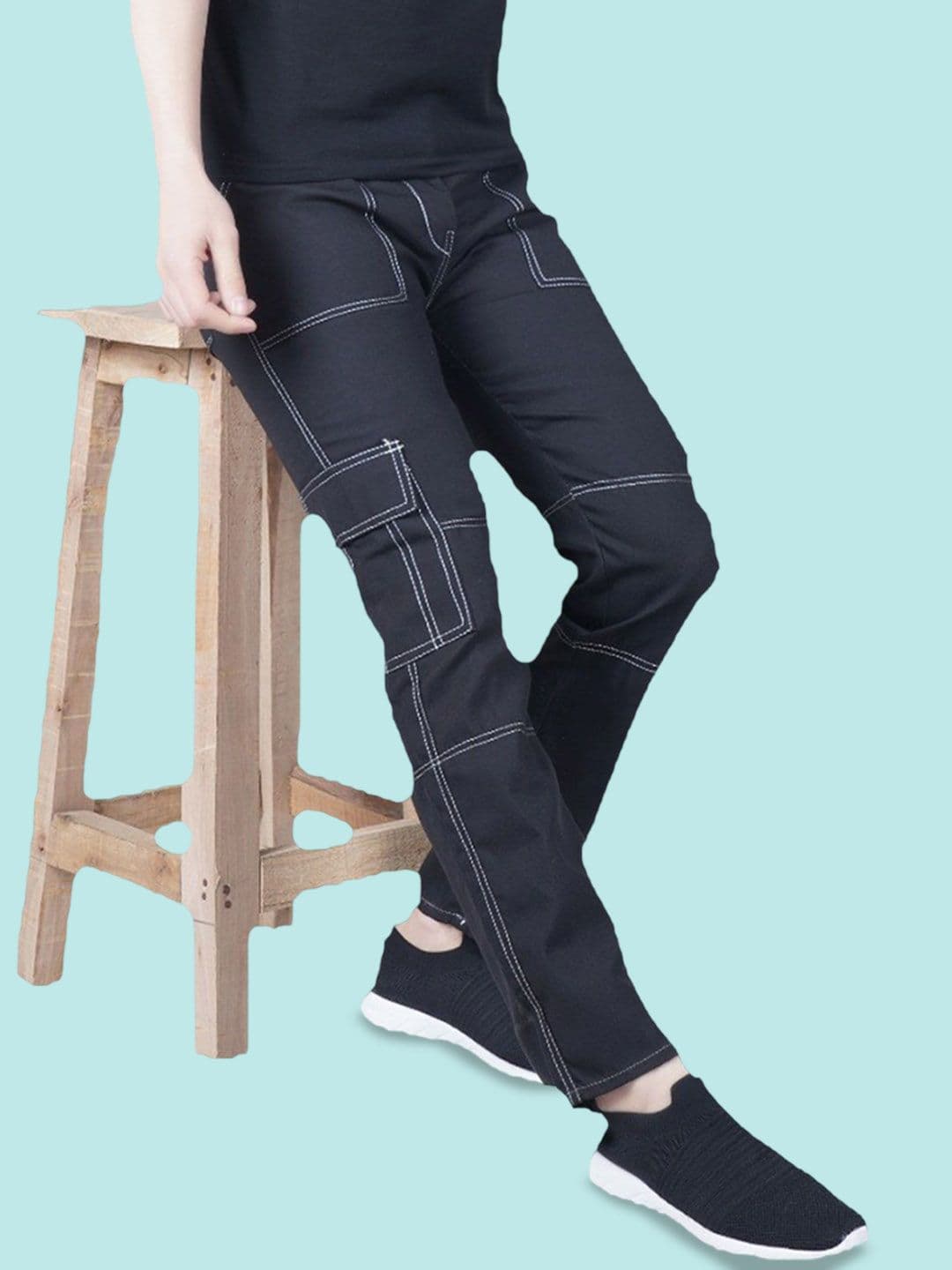 LINARIA Men Classic Regular Fit Low Distress Jeans - view 1