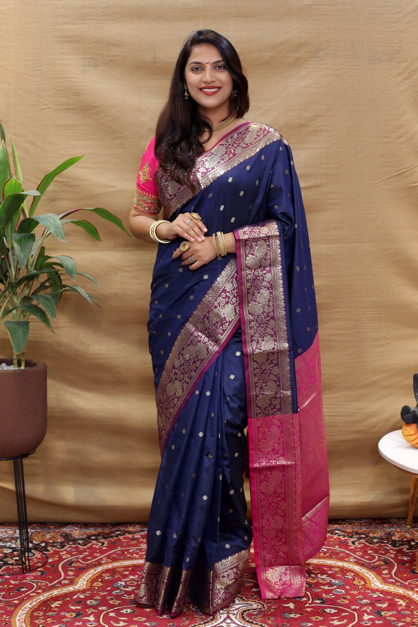 Royal Rajgharana Saree Ethnic Motifs Zari Woven Banarasi Sarees - view 1