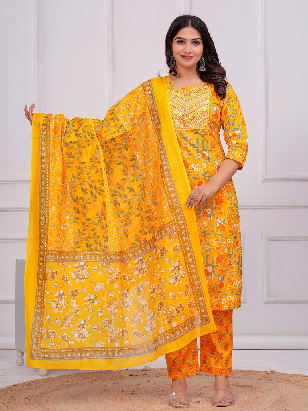 Aktasa Floral Printed Thread Work Straight Pure Cotton Kurta with Trousers And Dupatta - view 1