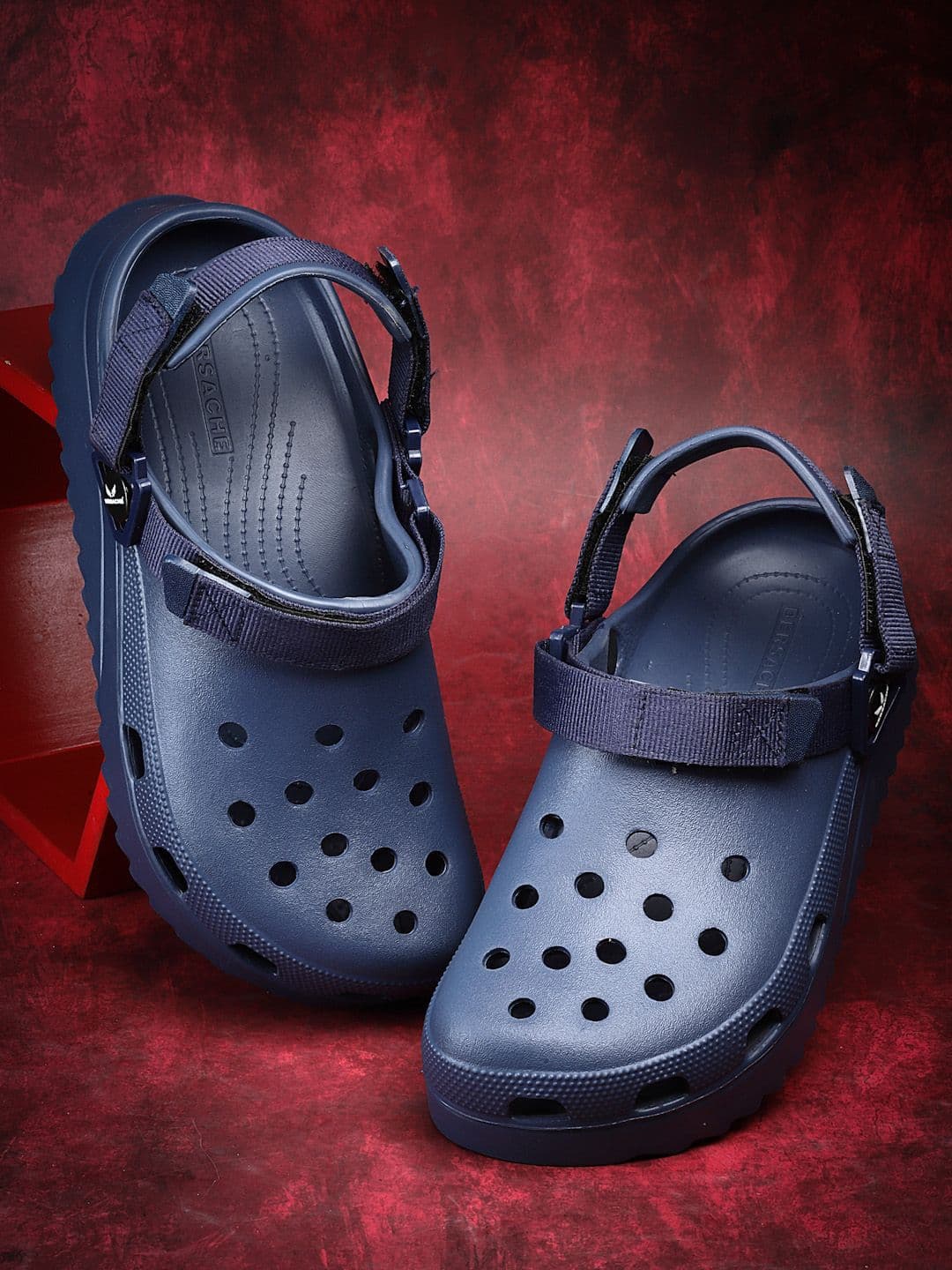 BERSACHE Men Open Toe Flats - view 1