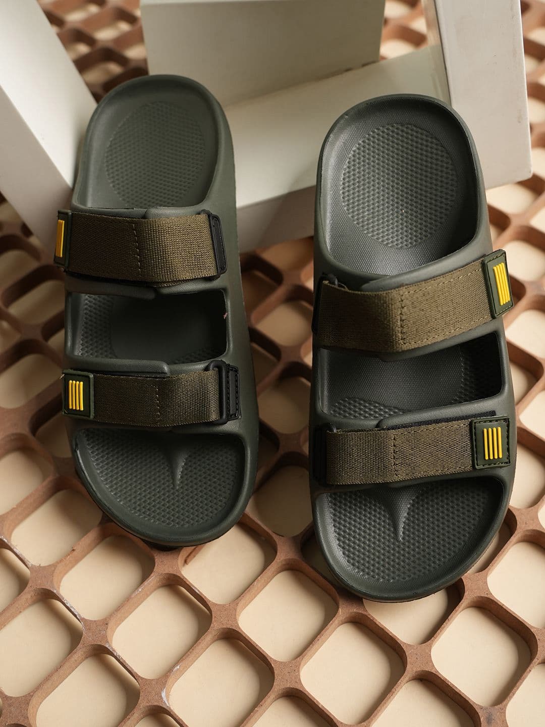 The Roadster Lifestyle Co. Men Self Design Sliders - view 1
