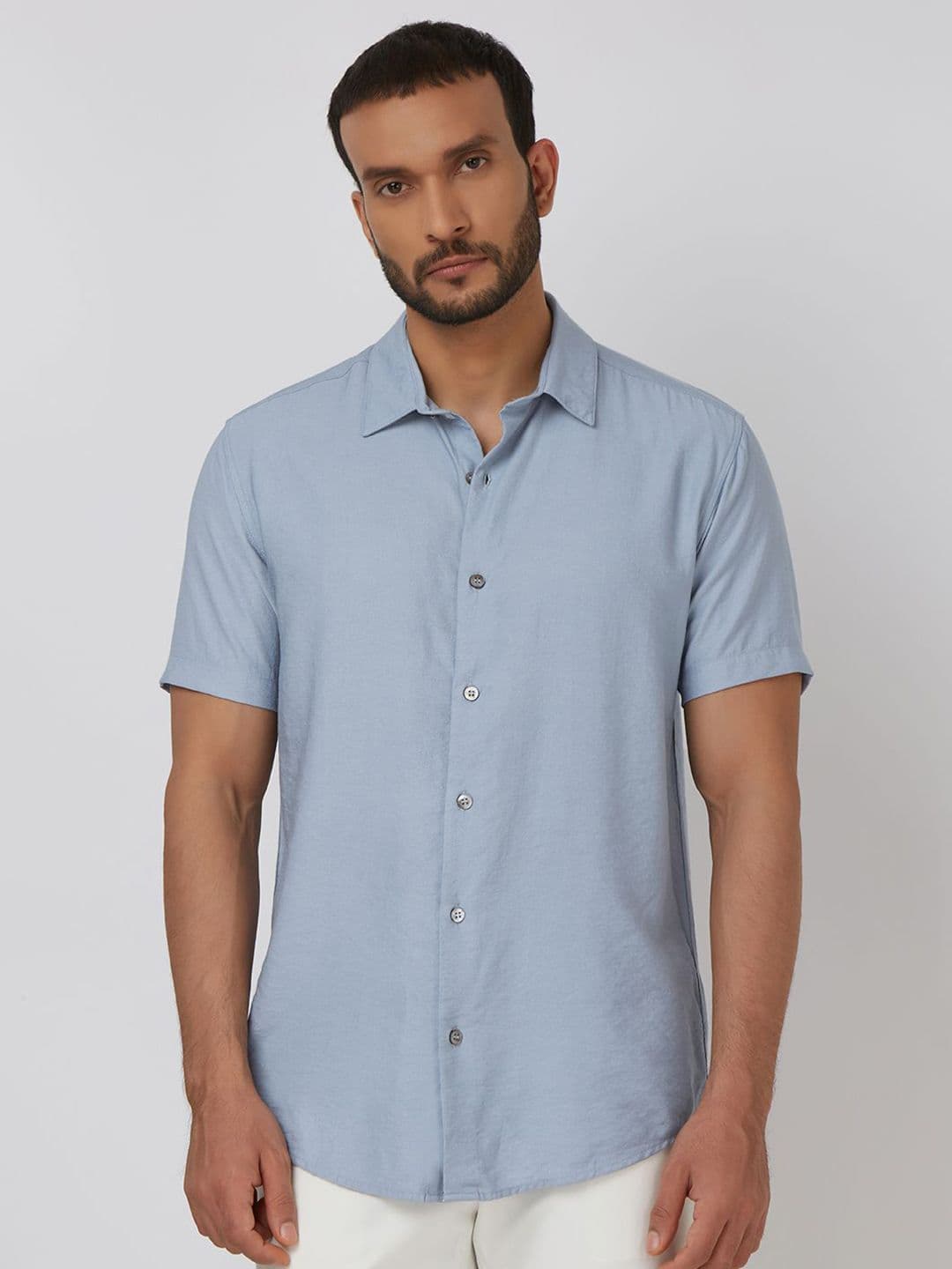 Mufti Men Spread Collar Solid Slim Fit Casual Shirt - view 1