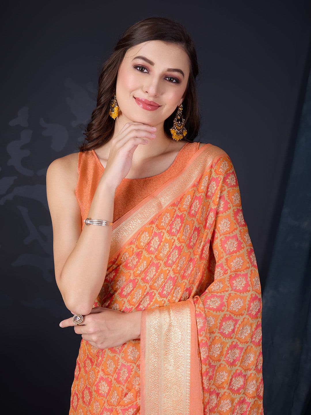 Mitera Ethnic Motifs Zari Saree - view 1
