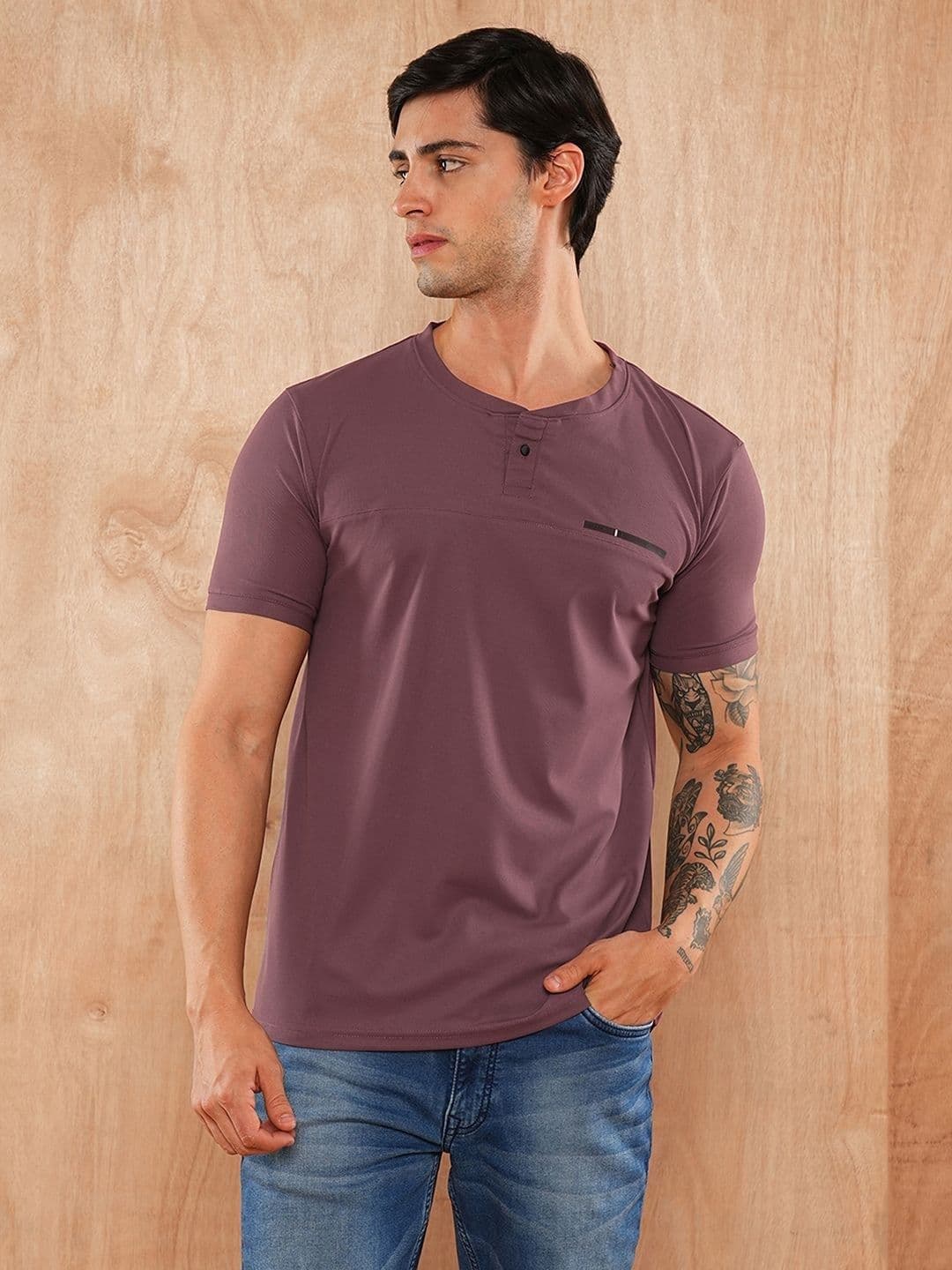 Klub Fox Men Solid Round Neck T-Shirt - view 1