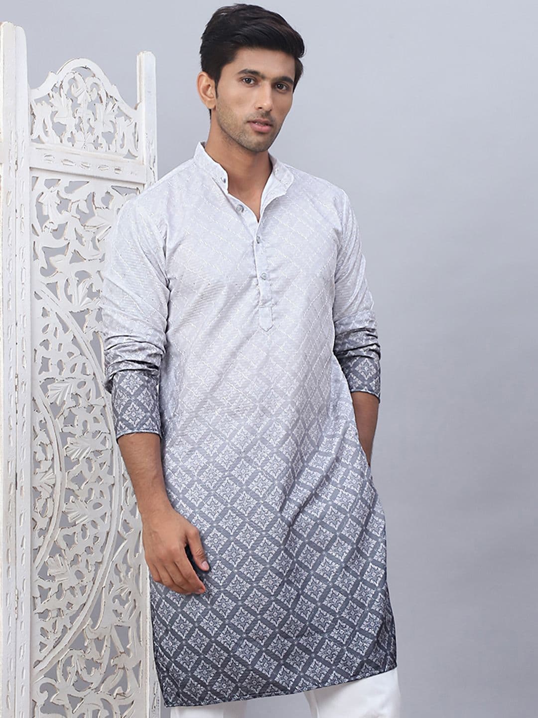 Jompers Floral Printed Mandarin Collar Sequins Ombre Straight Kurta - view 1