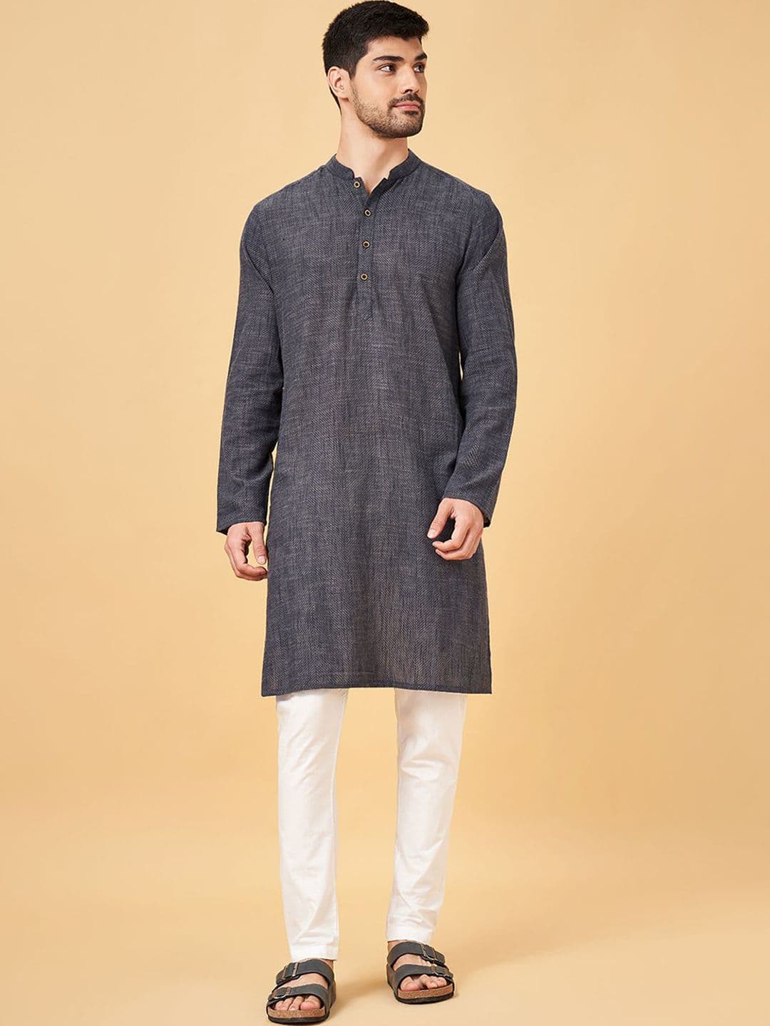 indus route by Pantaloons Mandarin Collar Long Sleeves Cotton Straight Kurta - view 1