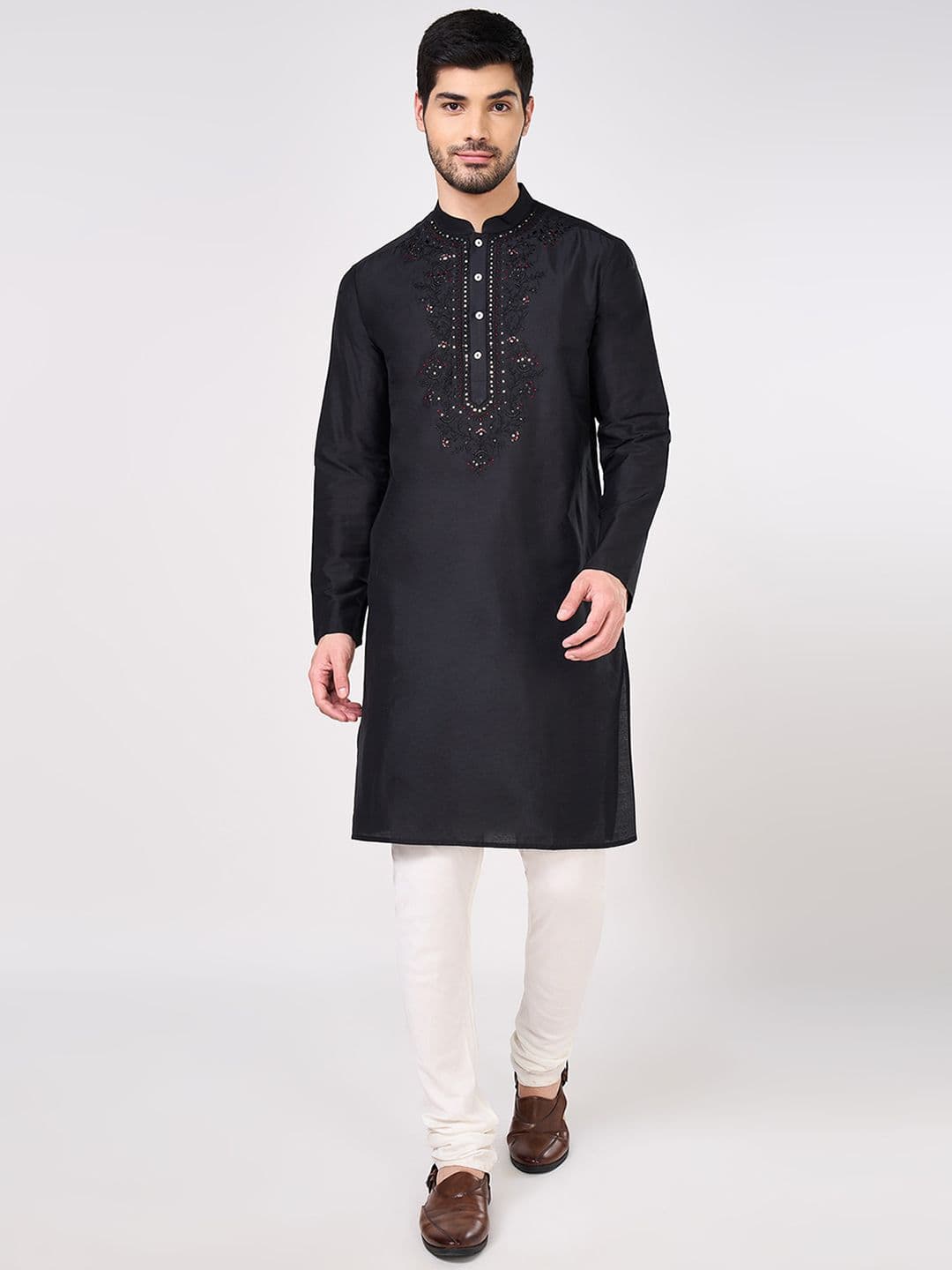 indus route by Pantaloons Floral Embroidered Sequinned Regular Straight Kurta - view 1