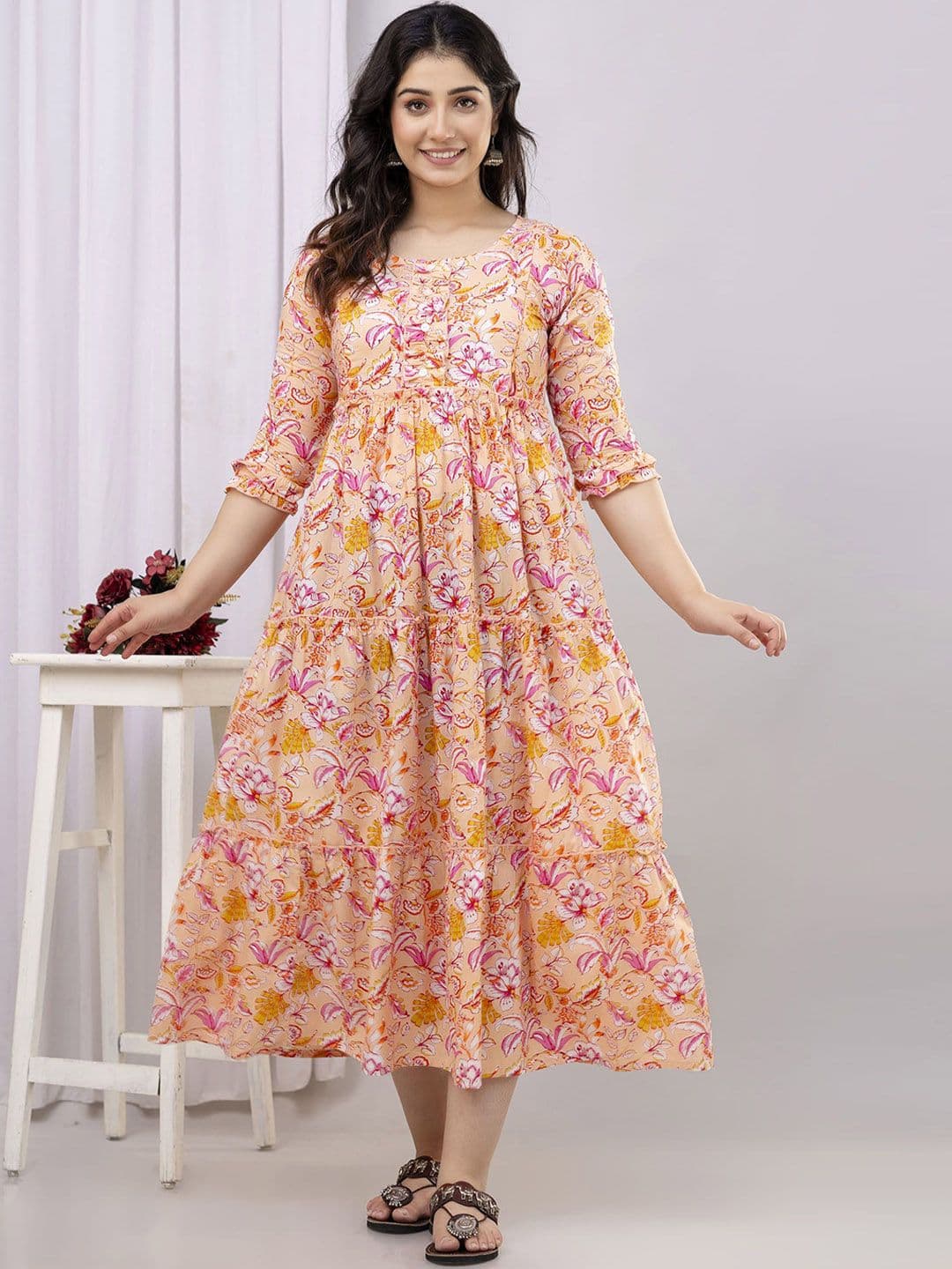 Henal Women Floral Printed Tiering Maternity Anarkali Kurta - view 1