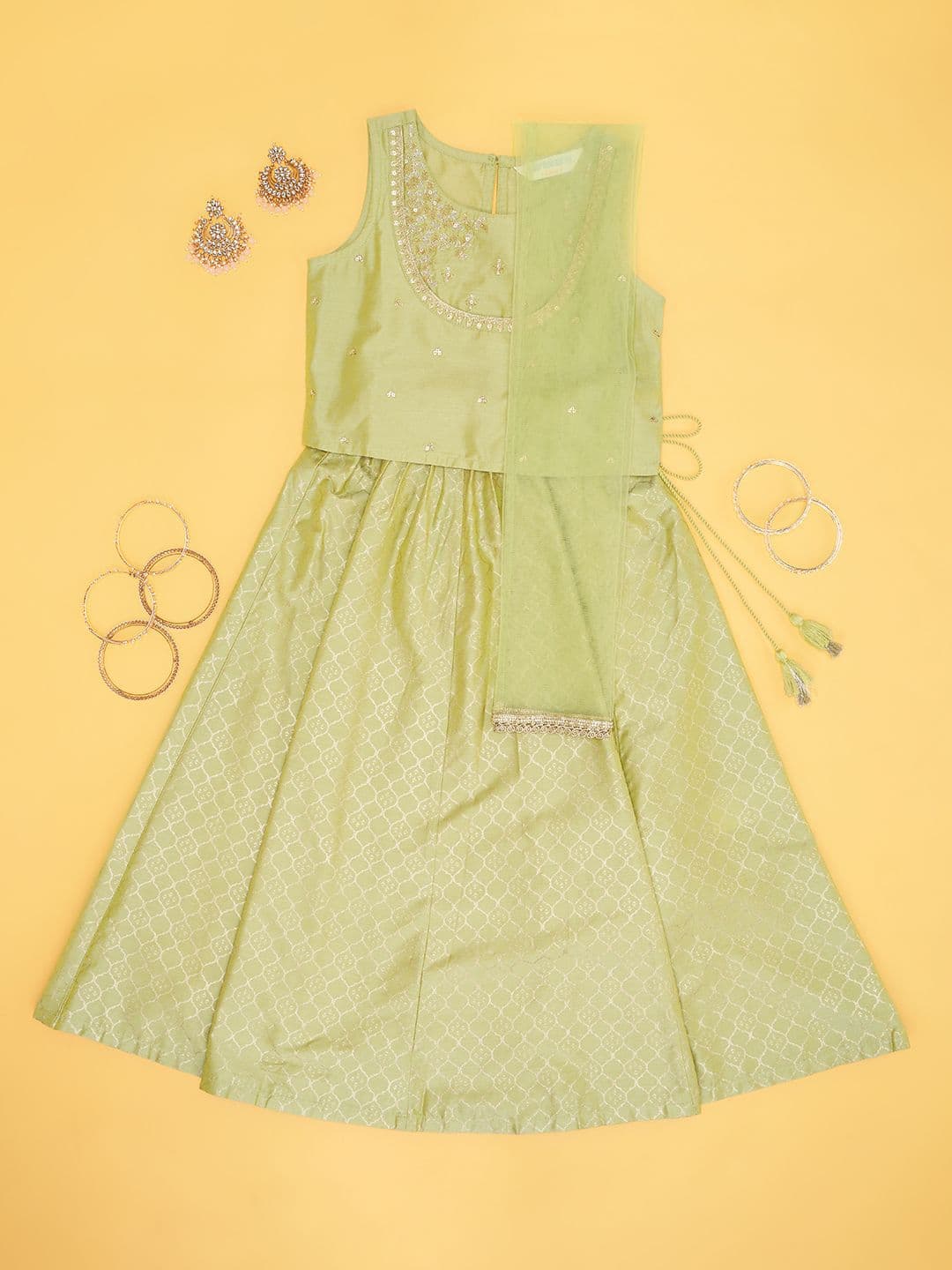 AKKRITI BY PANTALOONS Girls Printed Ready to Wear Lehenga & Blouse With Dupatta - view 1