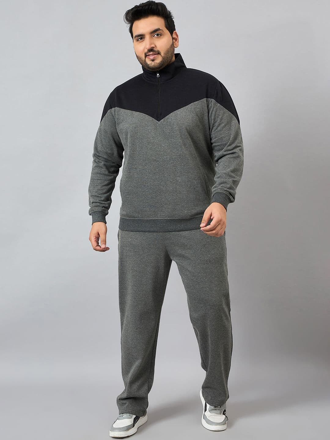 AUSTIVO Men Mid-Rise Mock Collar Tracksuits