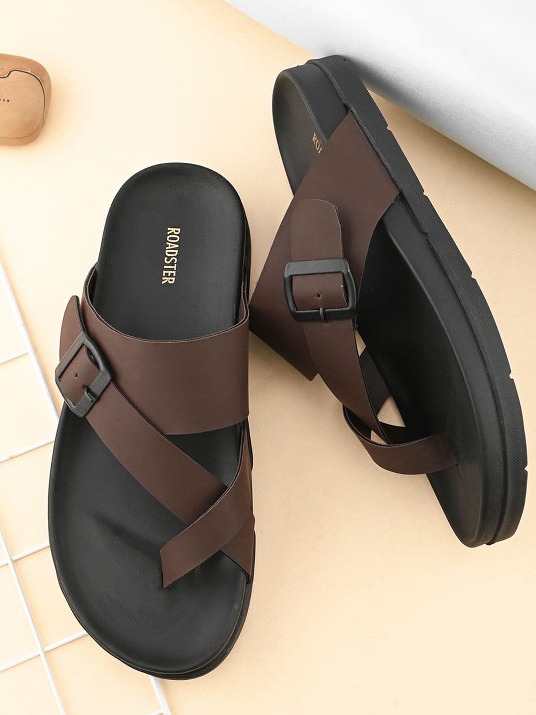 The Roadster Lifestyle Co Men Causal Comfort Sandals - view 1