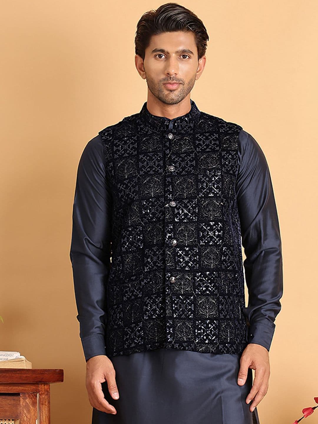 Jompers Men Embroidered Velvet Nehru Jacket - view 1