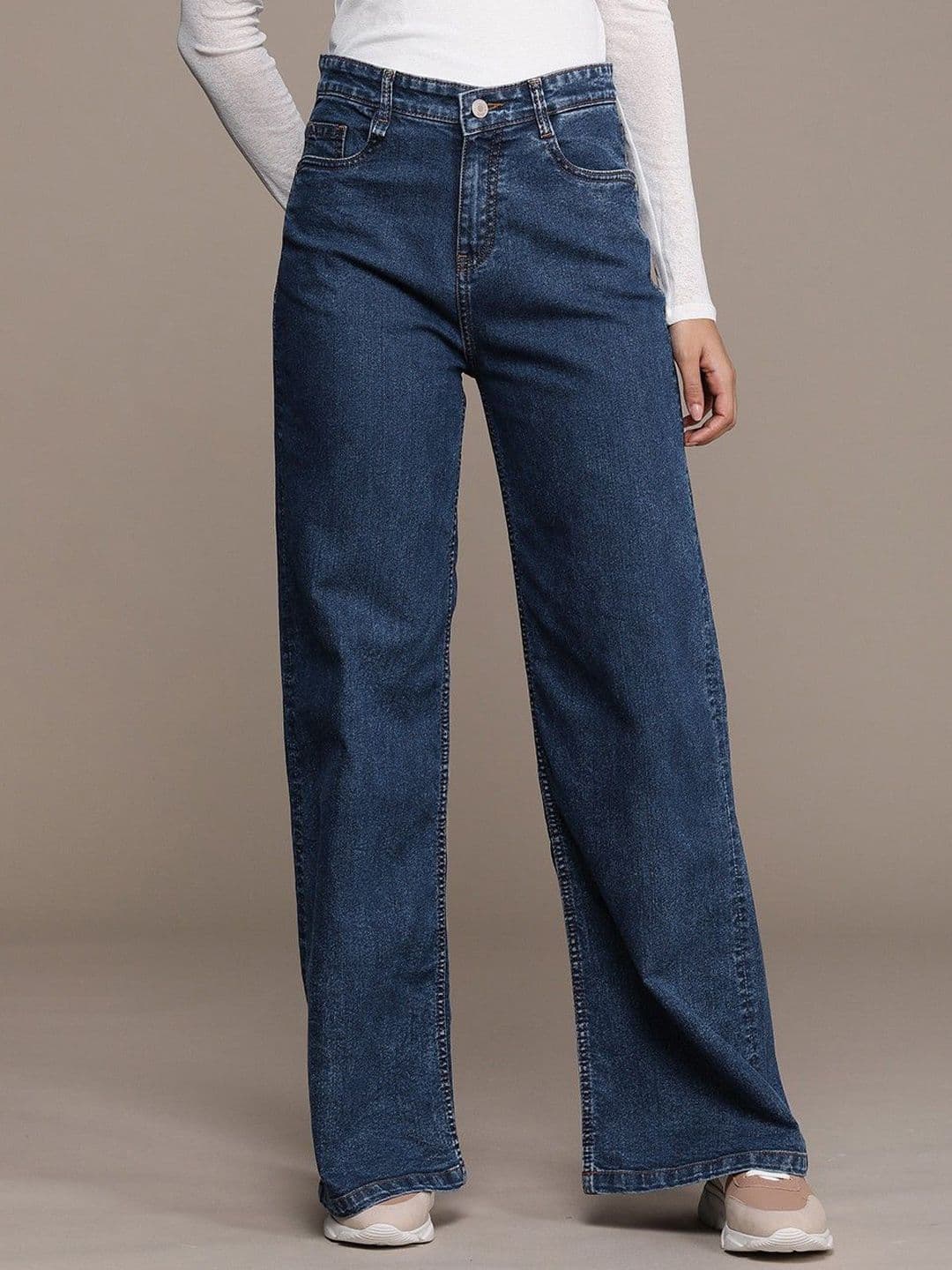 The Roadster Lifestyle Co Women High Rise Flared No Faded Jeans - view 1