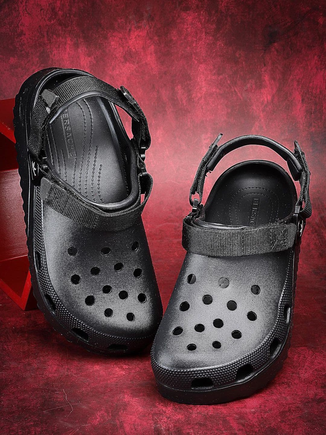 BERSACHE Men Rubber Casual Clogs - view 1