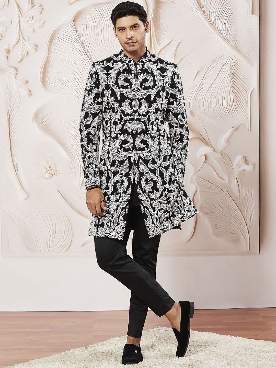 VASTRAMAY Embroidered Sherwani Set