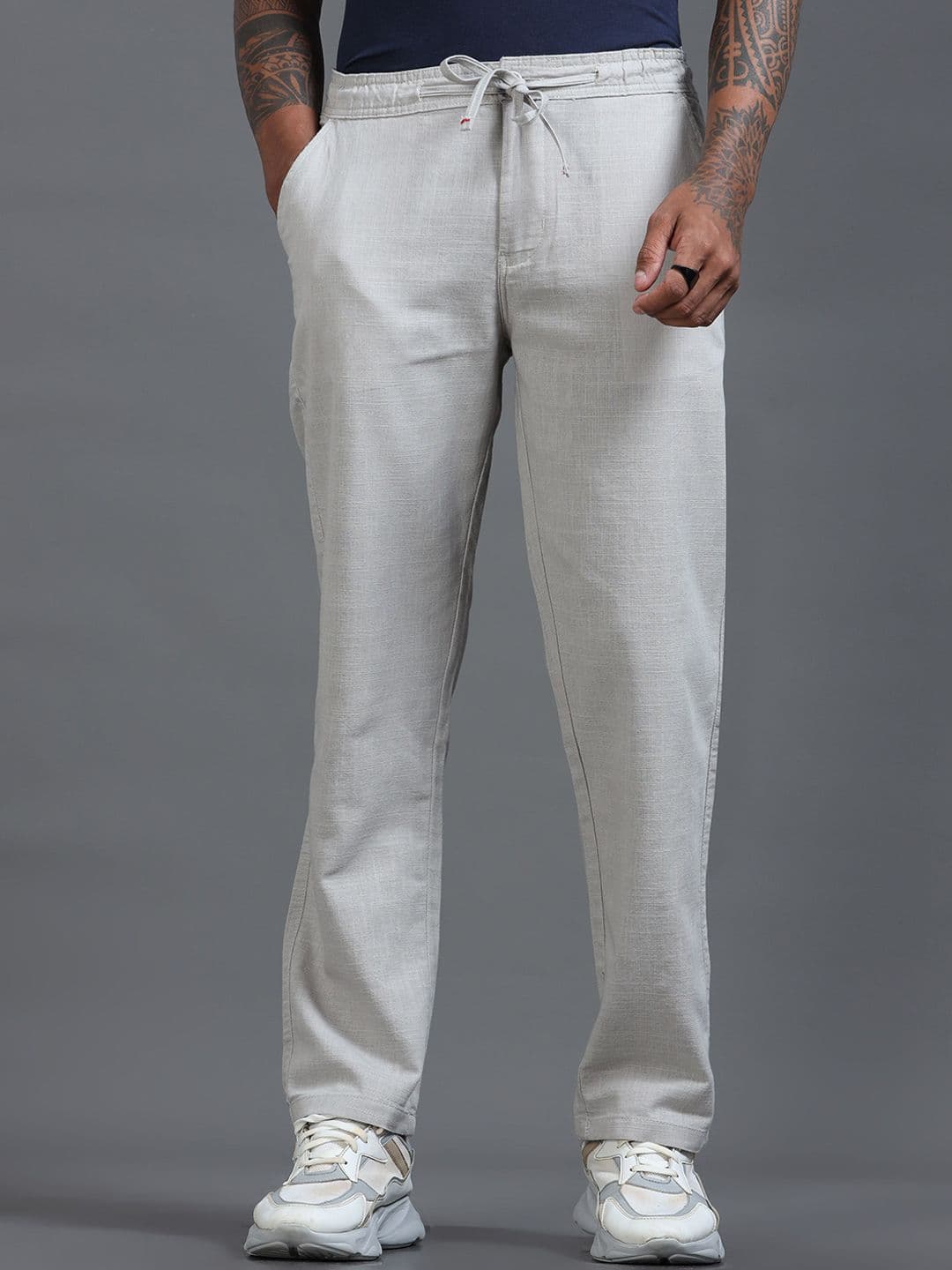 The Roadster Lifestyle Co Men Relaxed Fit Mid-Rise Trousers