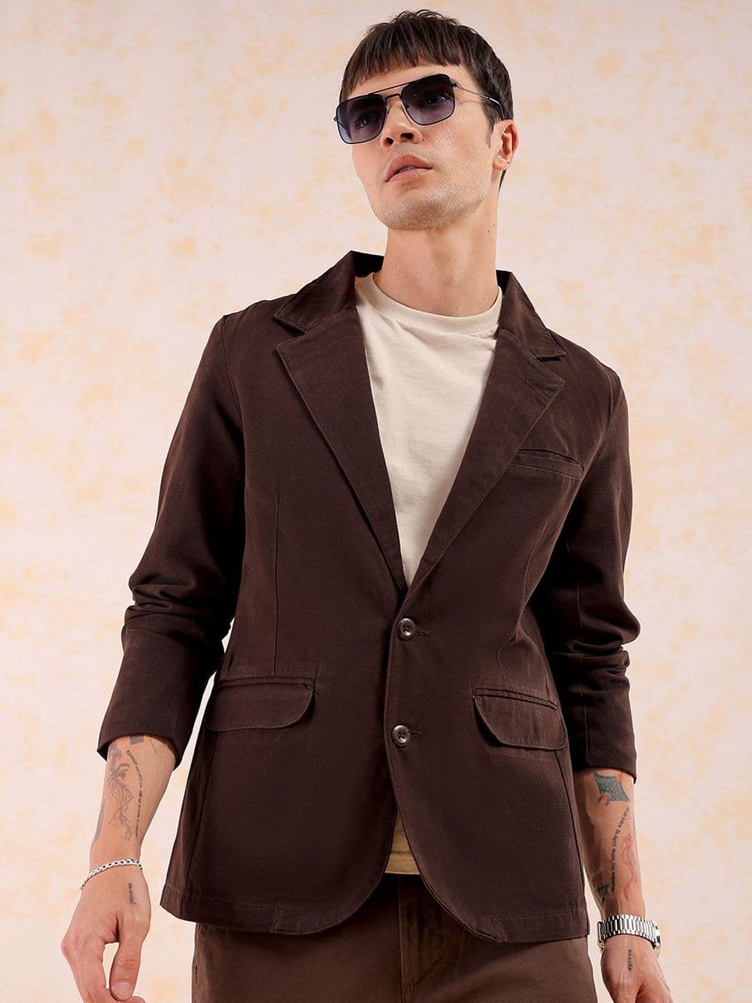 The Indian Garage Co Cotton Slim-Fit Cotton Single-Breasted Blazer - view 1