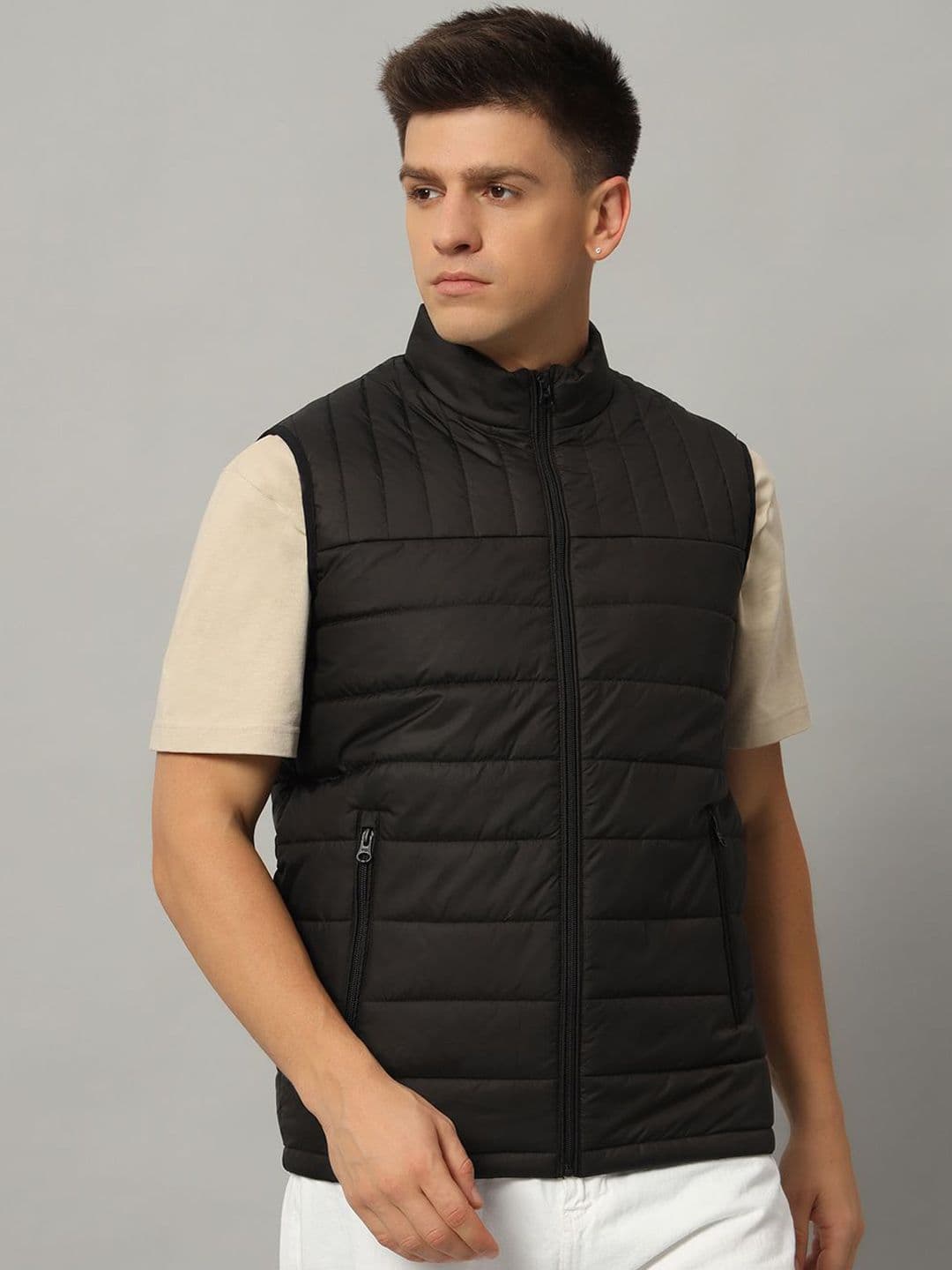 AR-FIT Men Polyester Lightweight Sleeveless Knitted Jacket - view 1