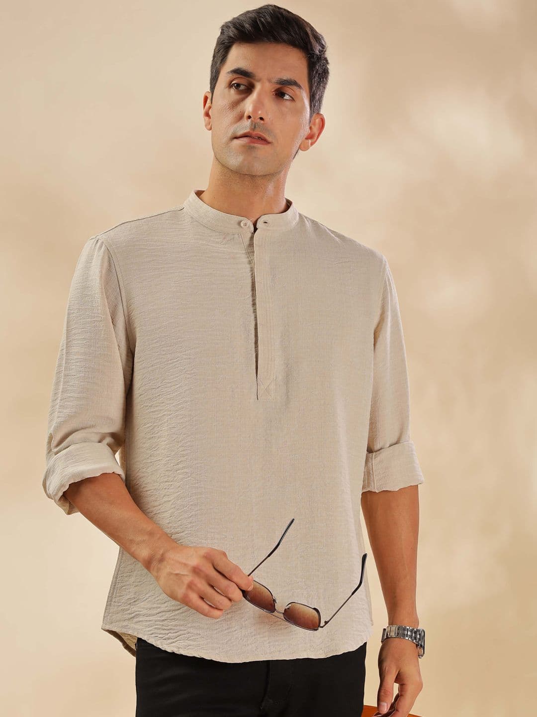 HERE&NOW Mandarin Collar Thread Work Straight Short Kurta - view 1