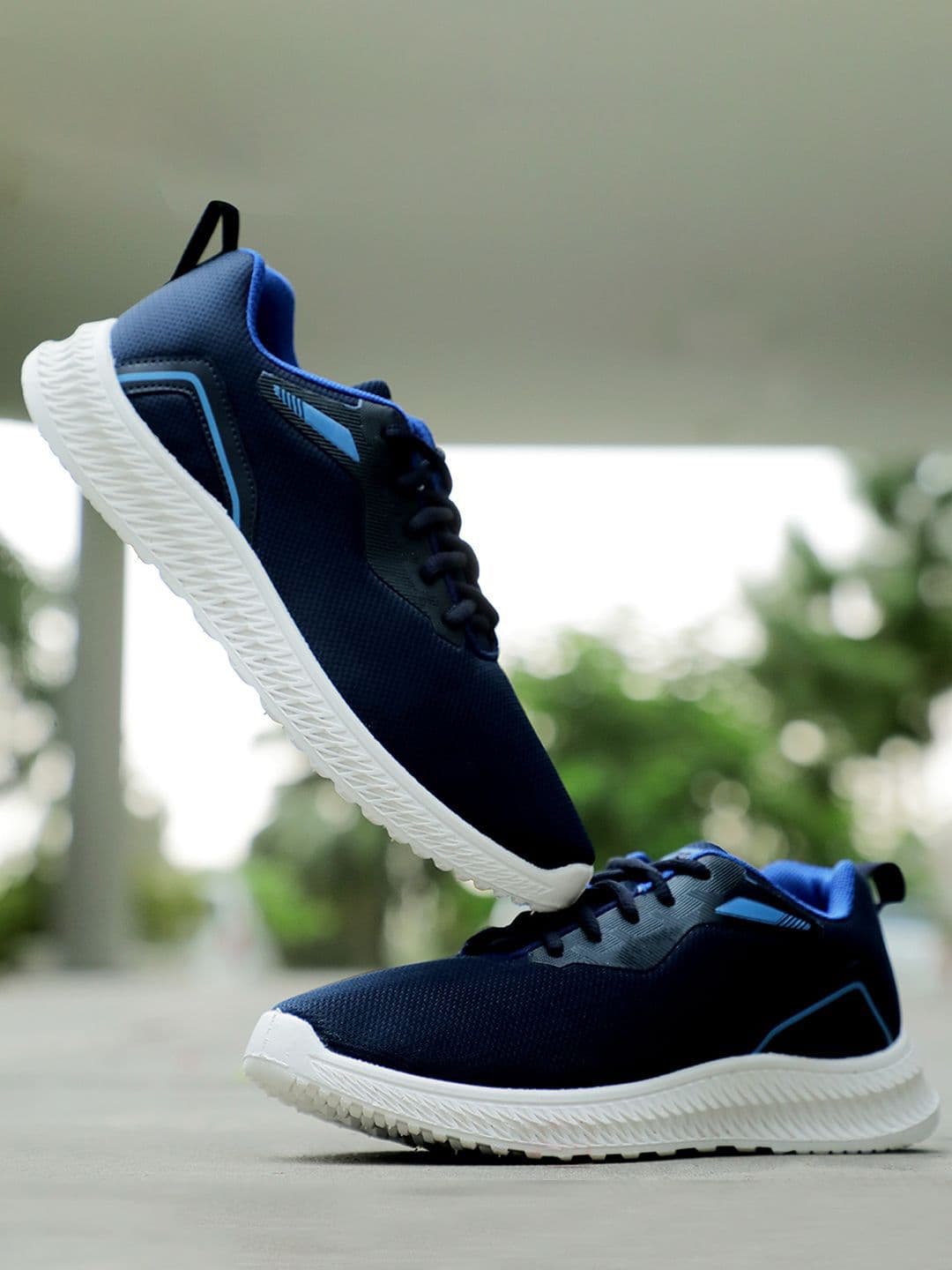 LIBERTY OSLO M1E Men Colourblocked Sports Running Shoes - view 1