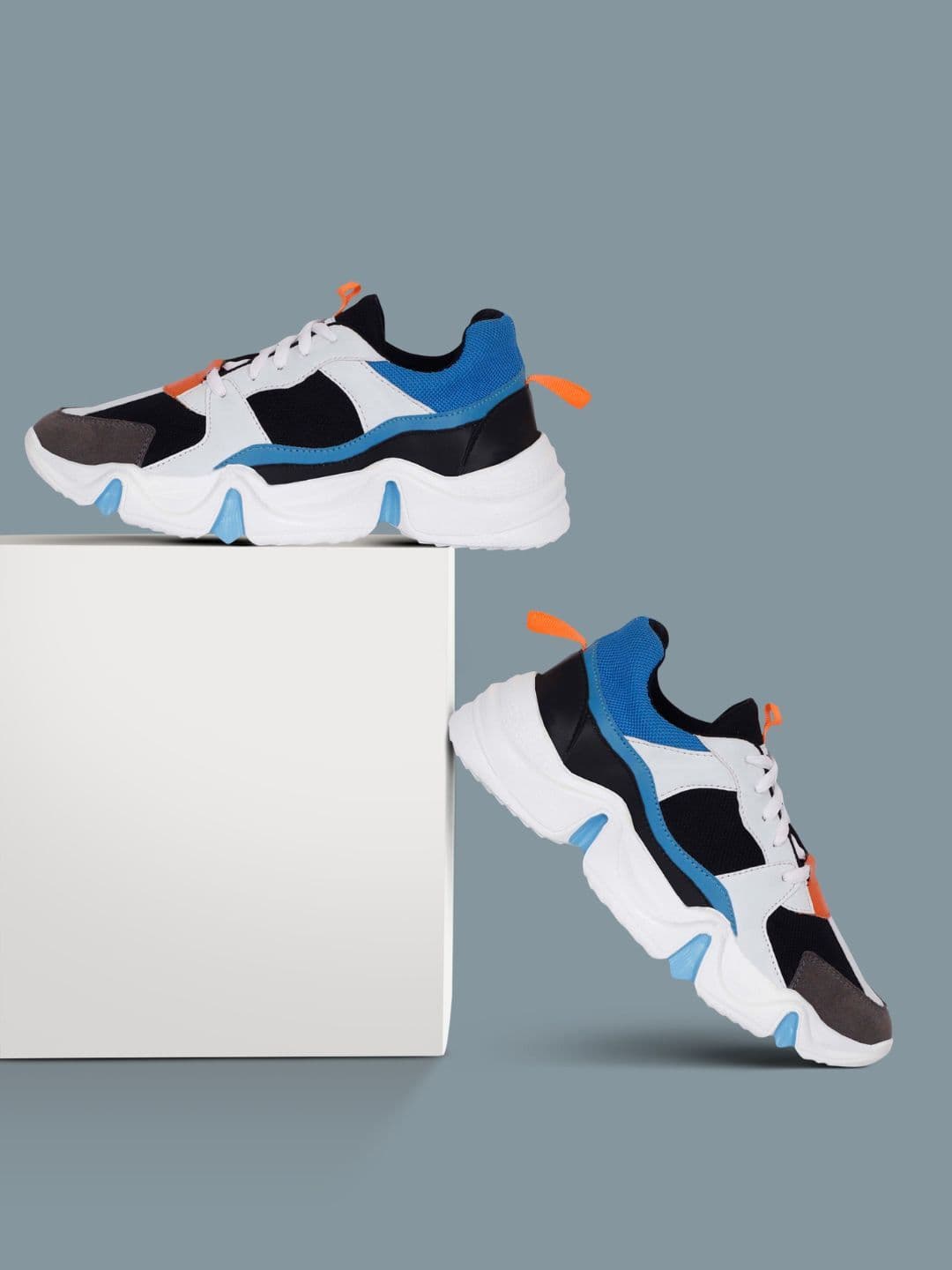 K Footlance Men Running Non-Marking Shoes - view 1