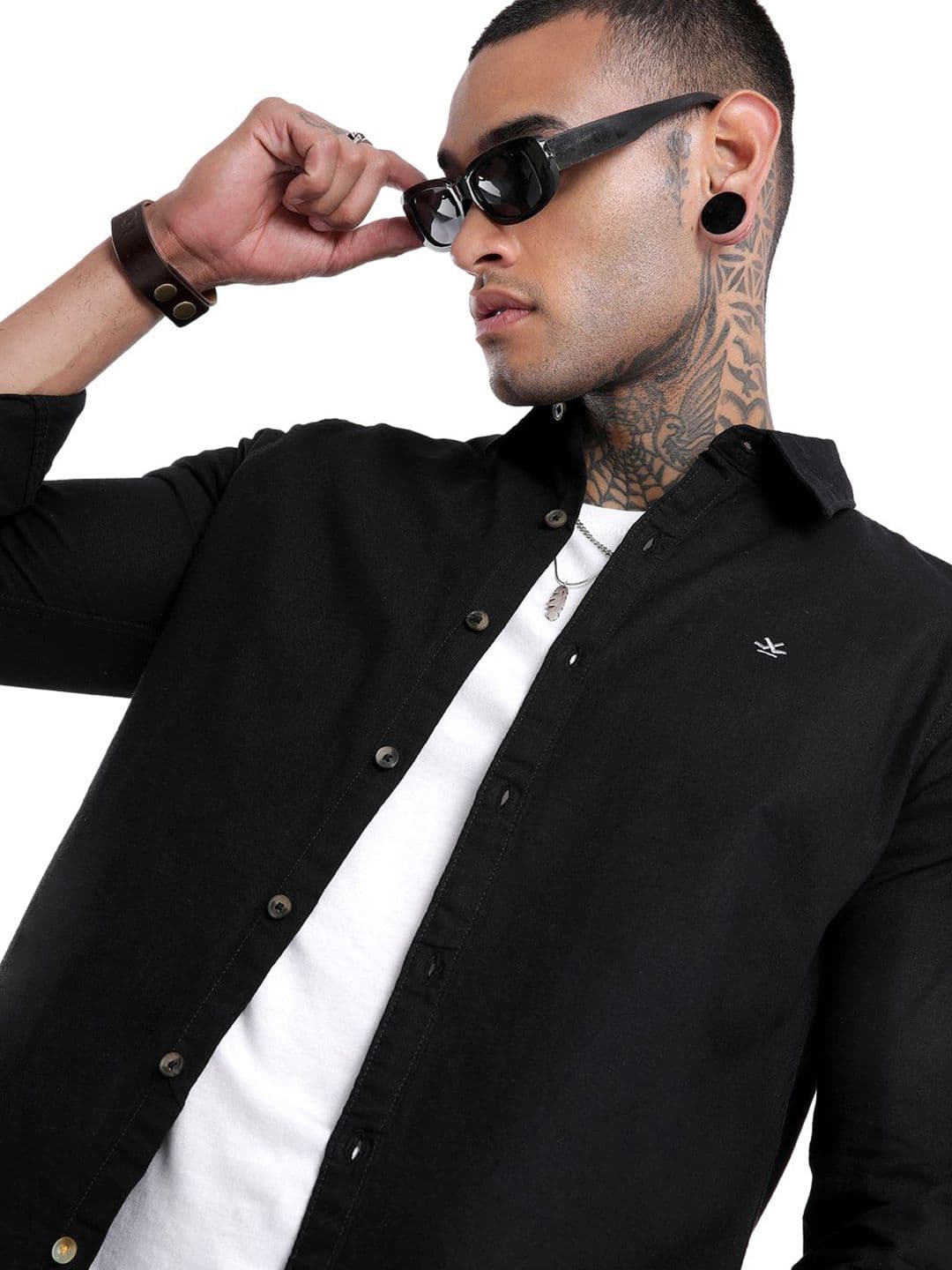 WROGN Men Comfort Spread Collar Solid Cotton Linen Casual Shirt - view 1