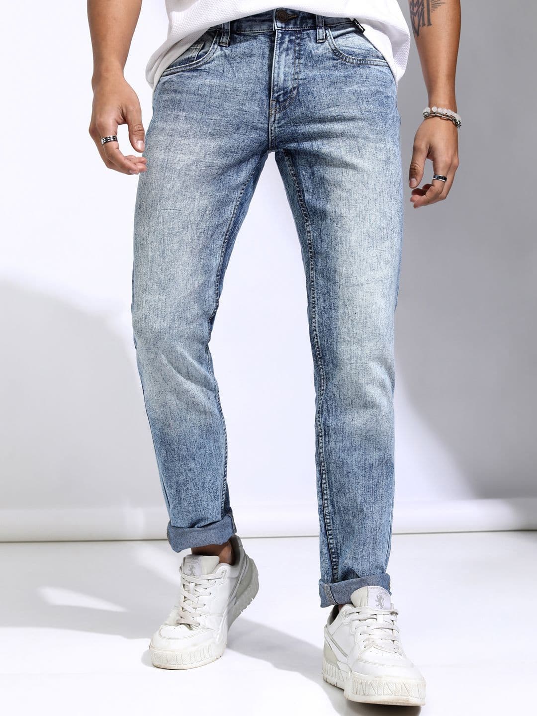 HIGHLANDER Men Slim Fit Heavy Fade Stretchable Jeans - view 1