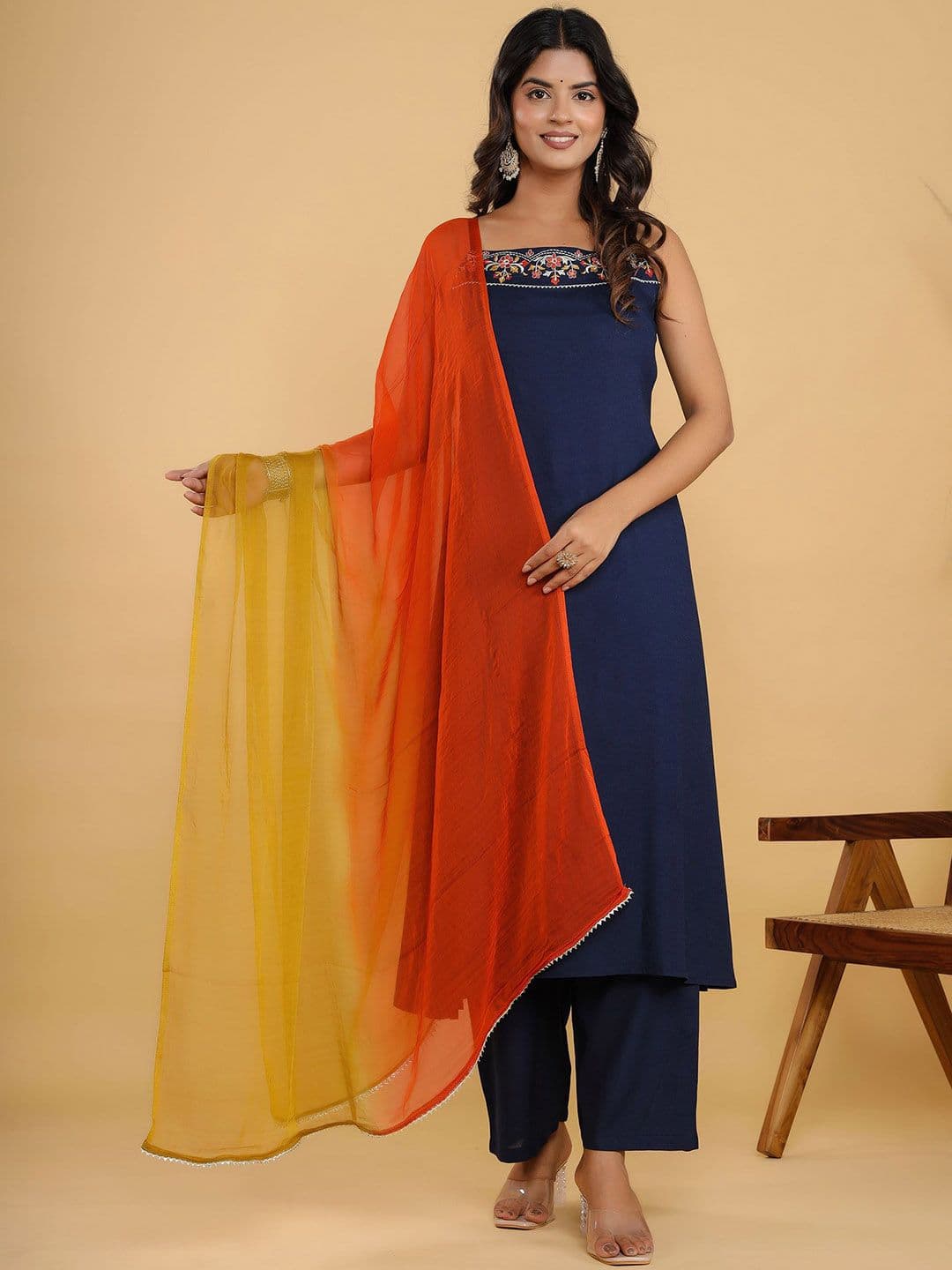Neemiya Floral Yoke Design Thread Work Straight Kurta With Trousers & Dupatta - view 1